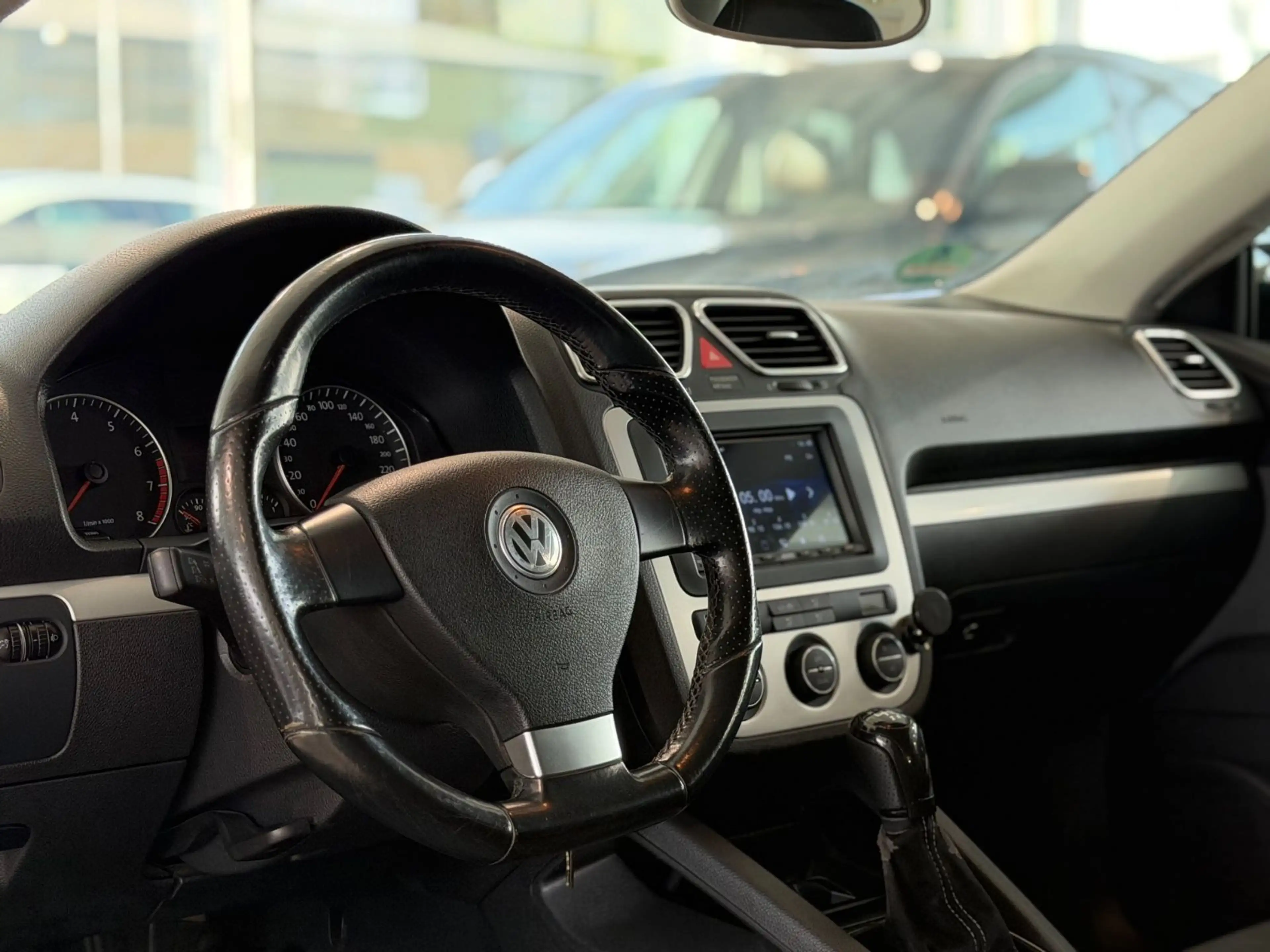 Volkswagen Scirocco 1.4 TSI 118 kW*KLIMAAUT.*PANO*PDC*SPORT — photo 15