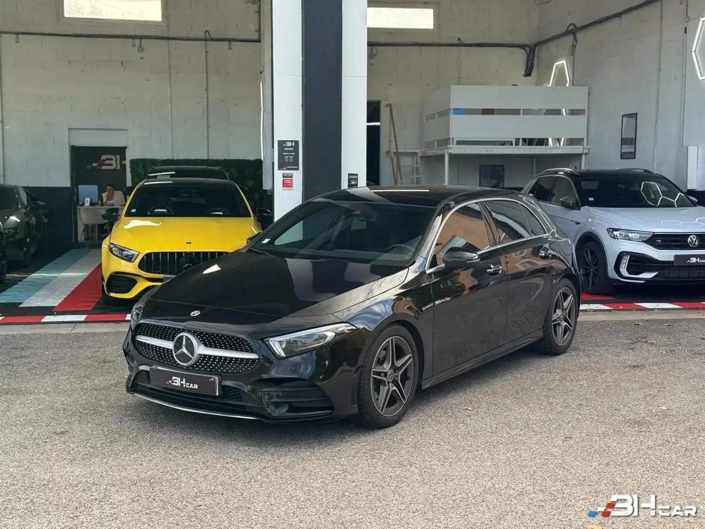Mercedes-Benz A 200 200D 2.0L 150cv AMG LINE 8G-DCT BVA Noir - 1