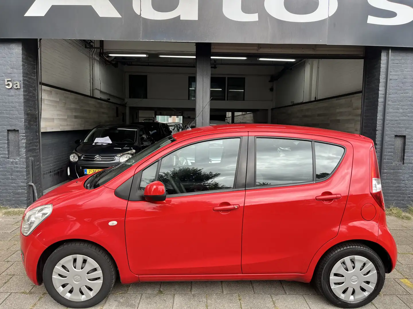 Suzuki Splash 1.0 Exclusive Rood - 2