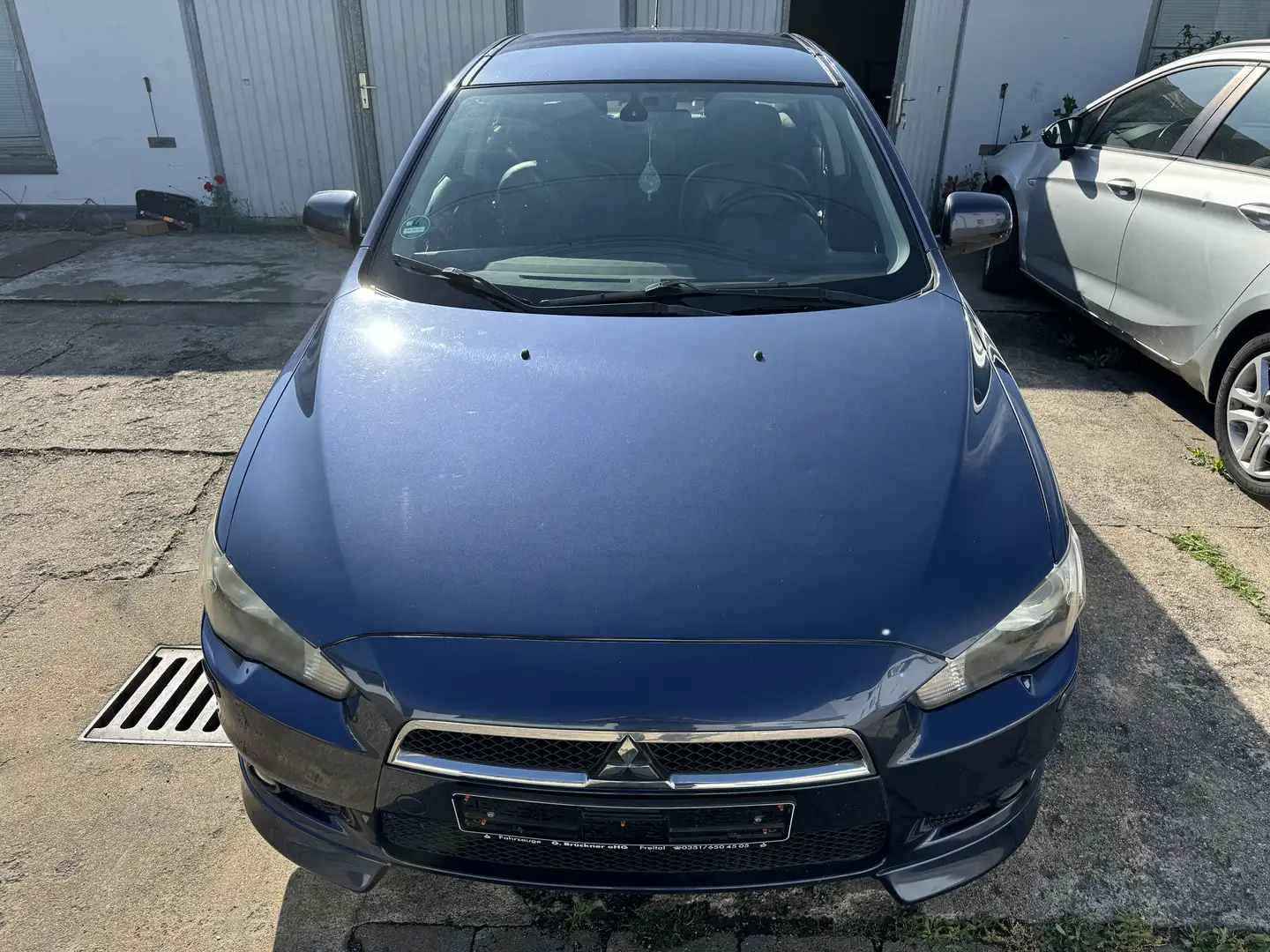 Mitsubishi Lancer Instyle Blau - 1