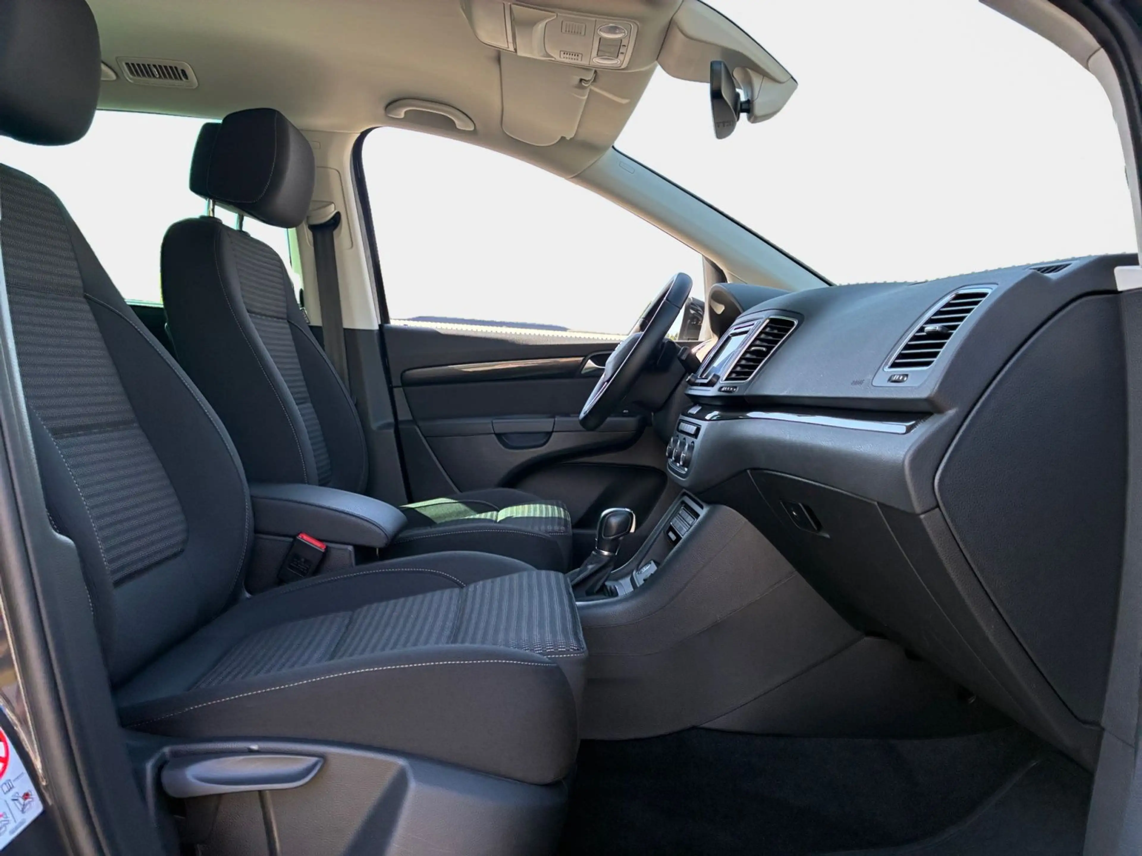 SEAT Alhambra 1.4 TSI DSG Xcellence Navi 7 Sitzer — photo 15