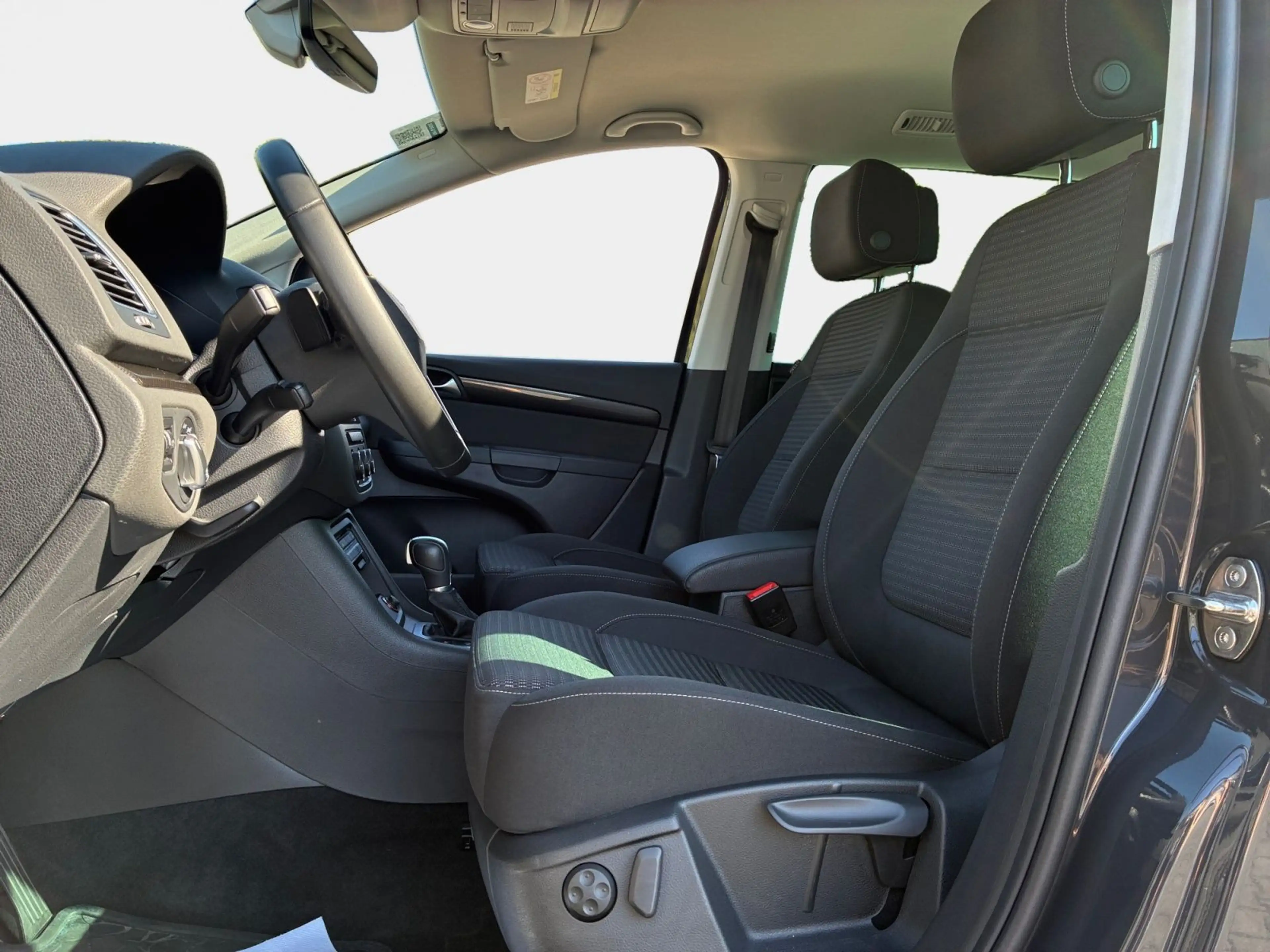 SEAT Alhambra 1.4 TSI DSG Xcellence Navi 7 Sitzer — photo 9