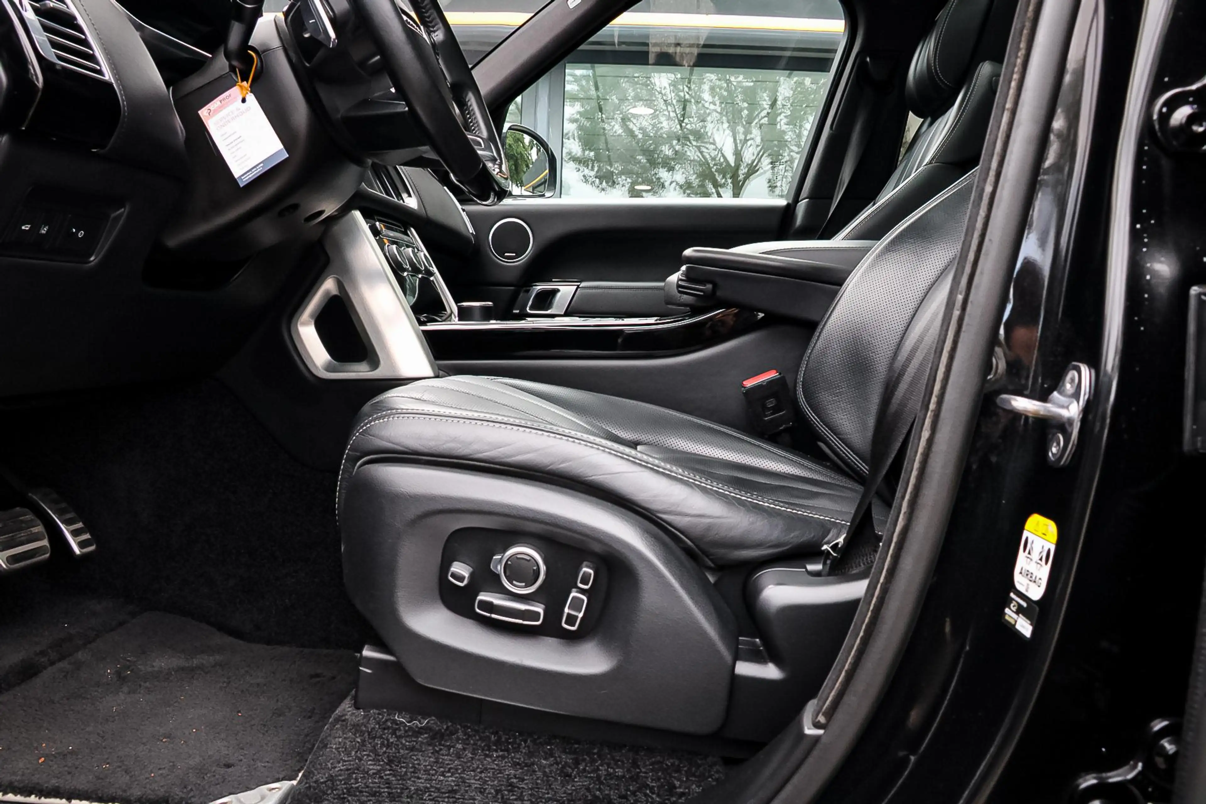 Land Rover Range Rover 4.4 SDV8 Autobiography Pano | Meridian | Massage | — photo 4