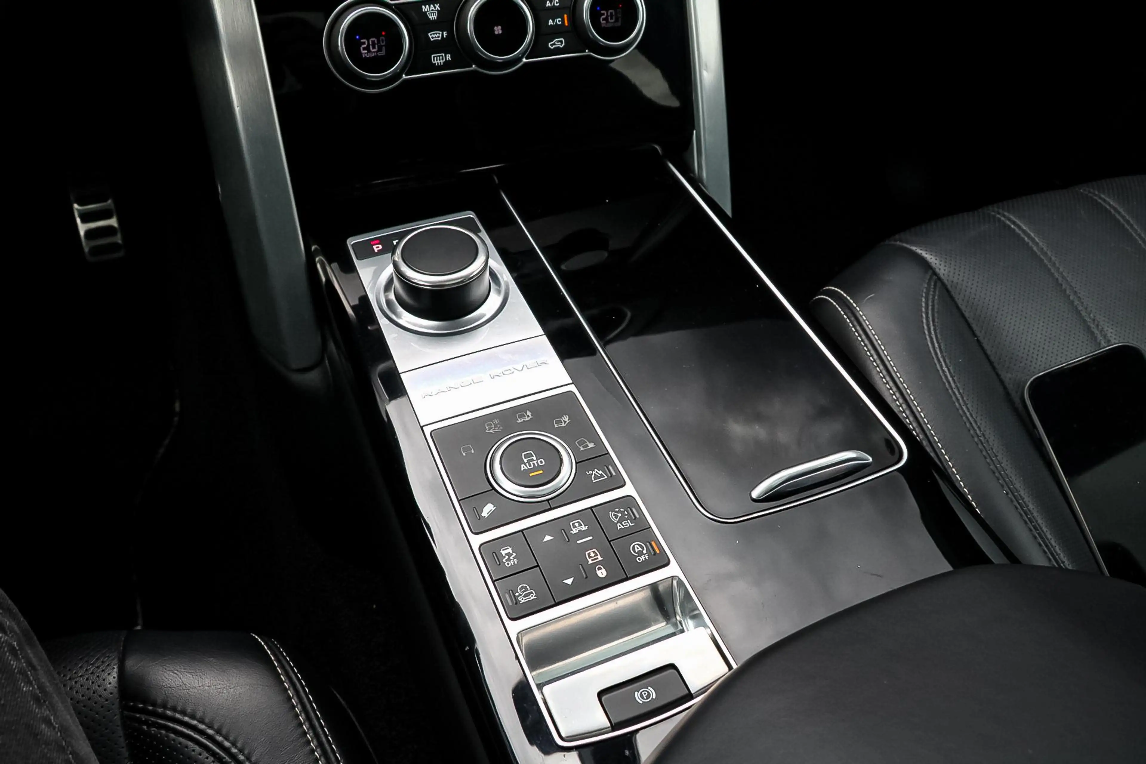 Land Rover Range Rover 4.4 SDV8 Autobiography Pano | Meridian | Massage | — photo 9