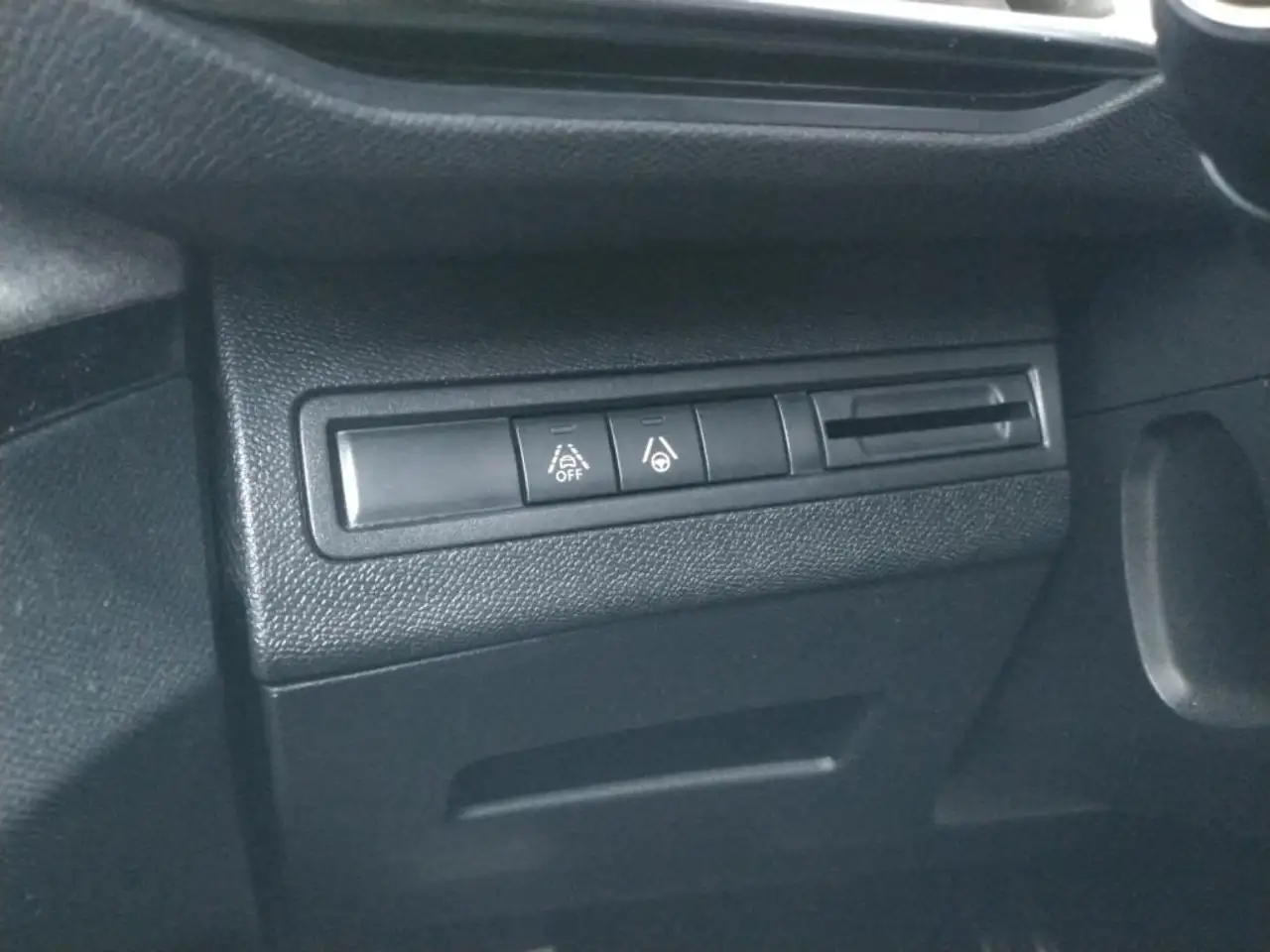 Peugeot 3008 3008 — photo 33