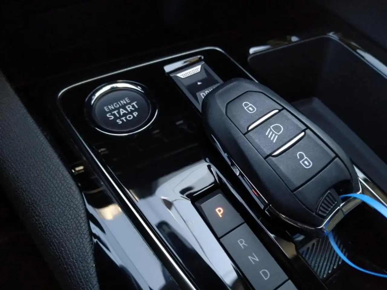 Peugeot 3008 3008 — photo 31