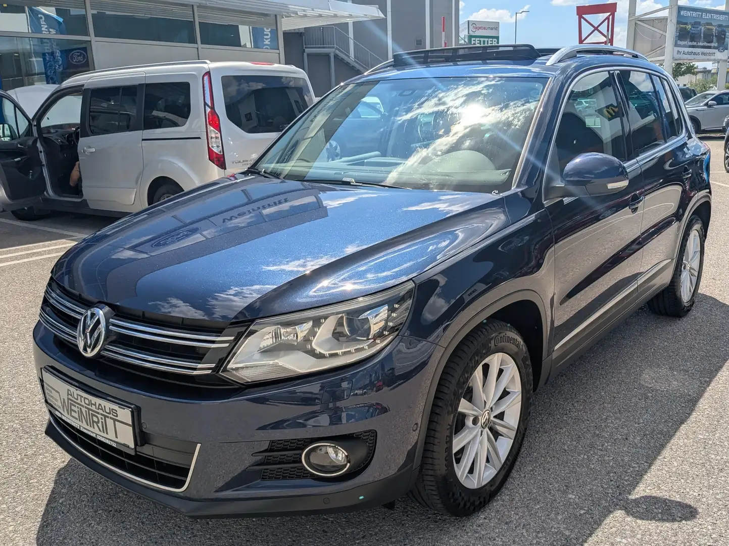 Volkswagen Tiguan Sky BMT DPF Blau - 1
