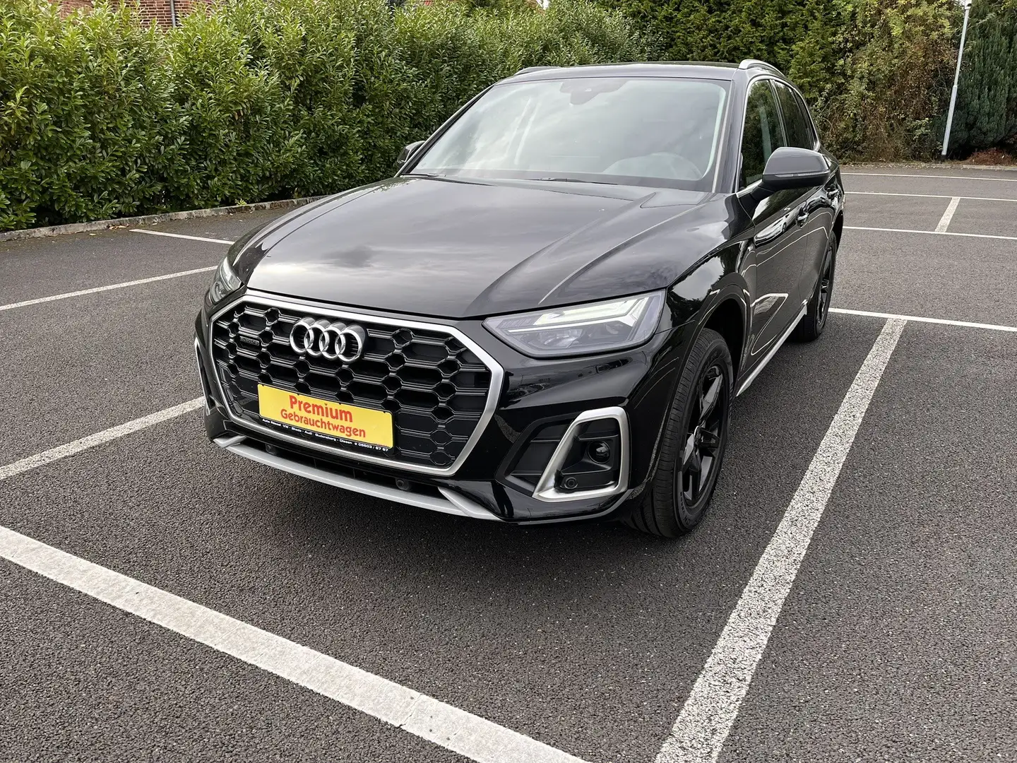 Audi Q5 40 TDI quattro S line Alu 18" Navi SHZG Schwarz - 1
