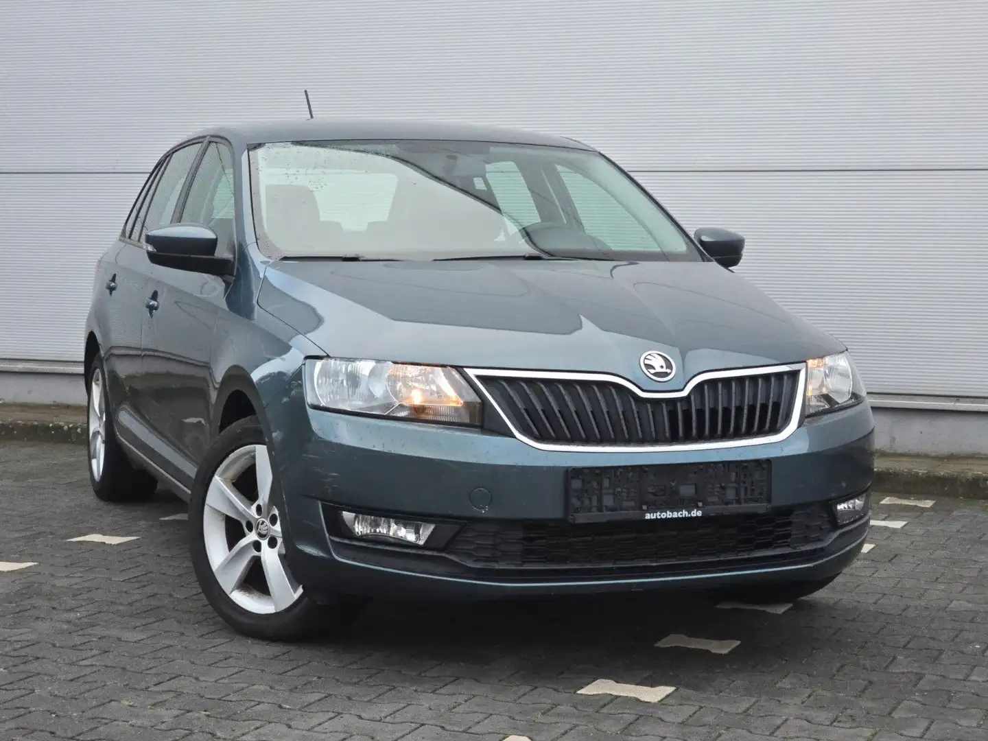 Skoda Rapid/Spaceback Spaceback Cool Edition Grau - 1