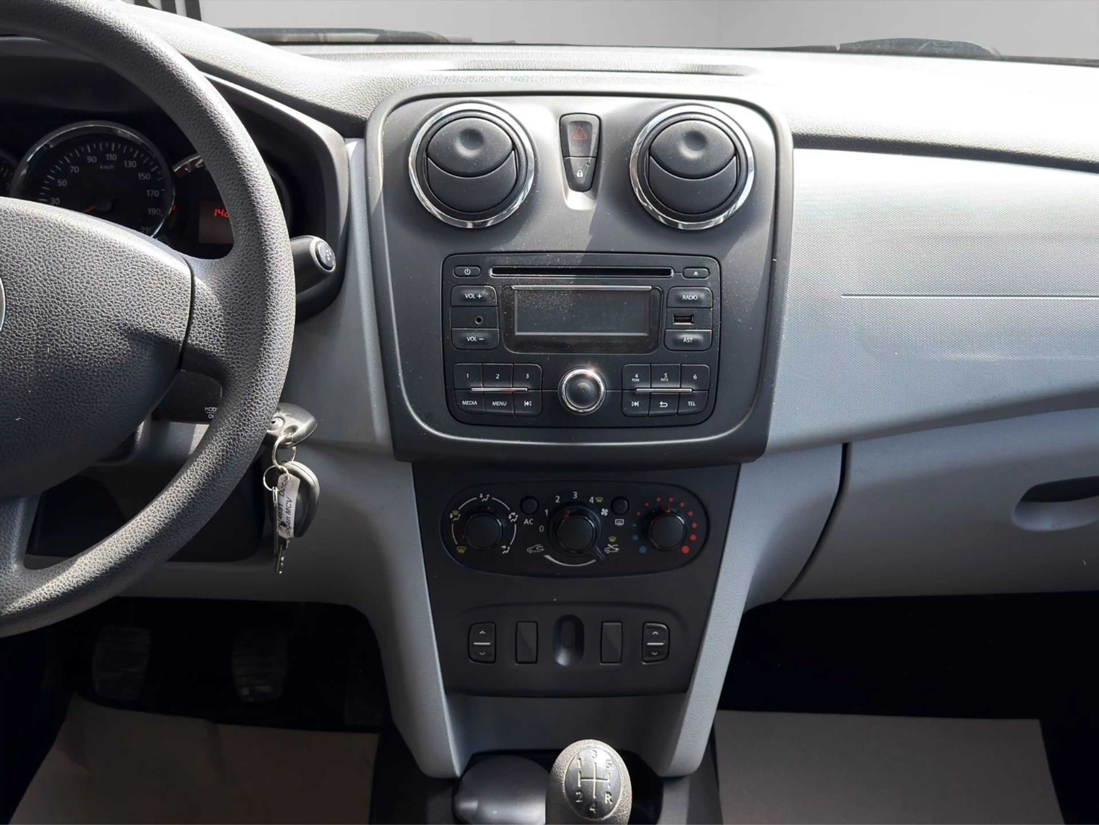 Dacia Logan MCV 1.2 Kombi *Garantie*Finanzierung* — photo 15