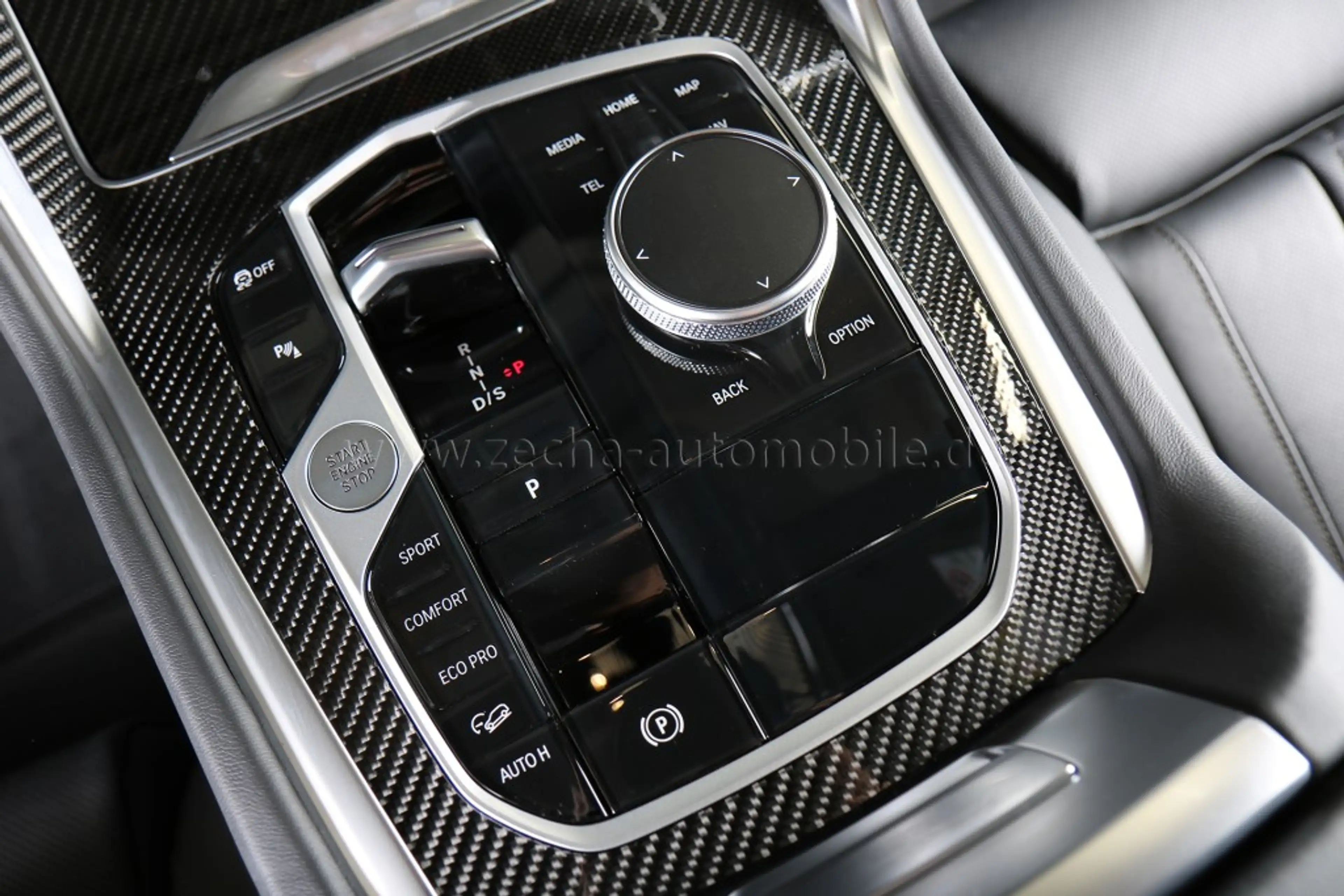 BMW X6 xDr.40d M-SportPRO.AHK.Panod.DrivProf.360° — photo 10