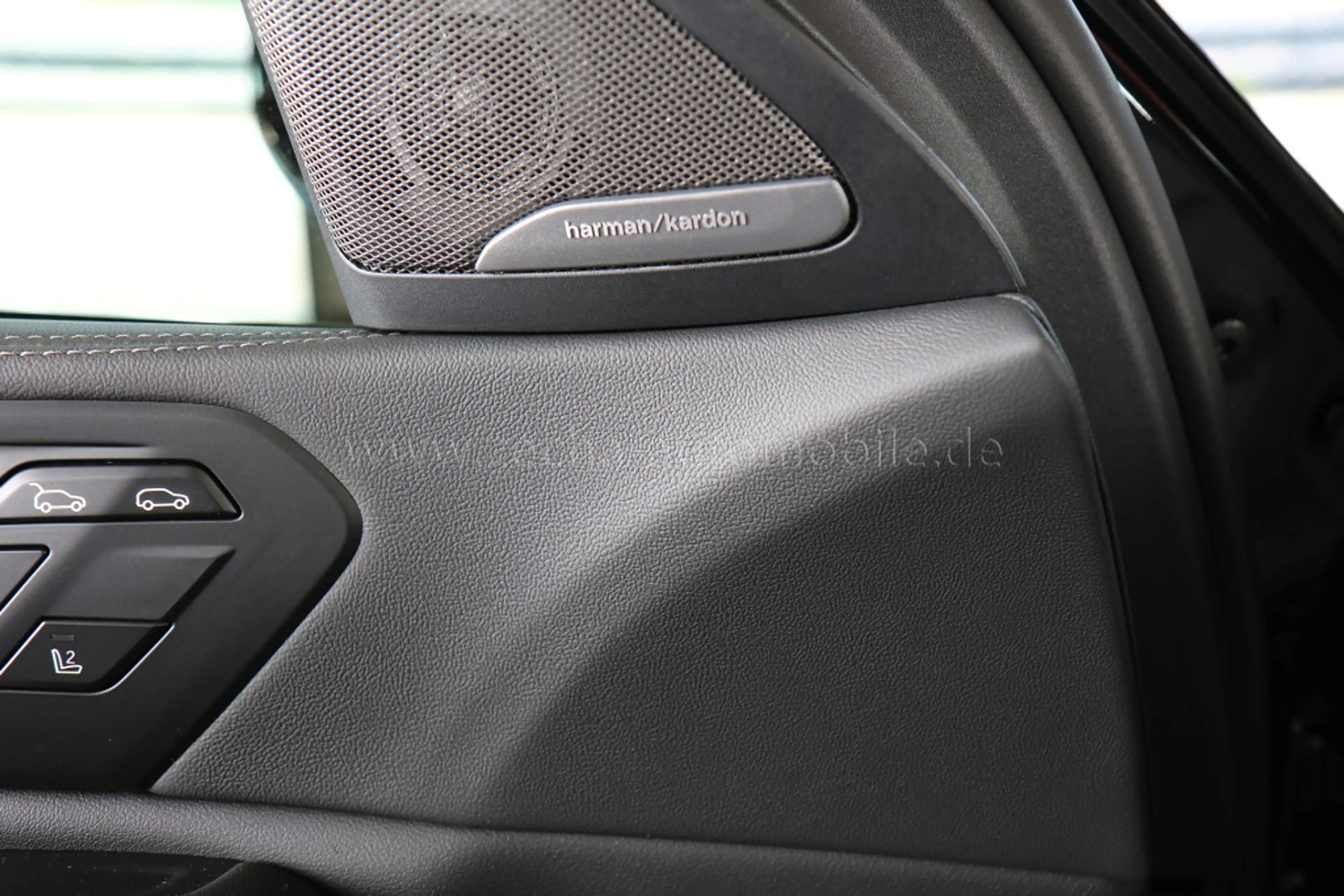 BMW X6 xDr.40d M-SportPRO.AHK.Panod.DrivProf.360° — photo 5
