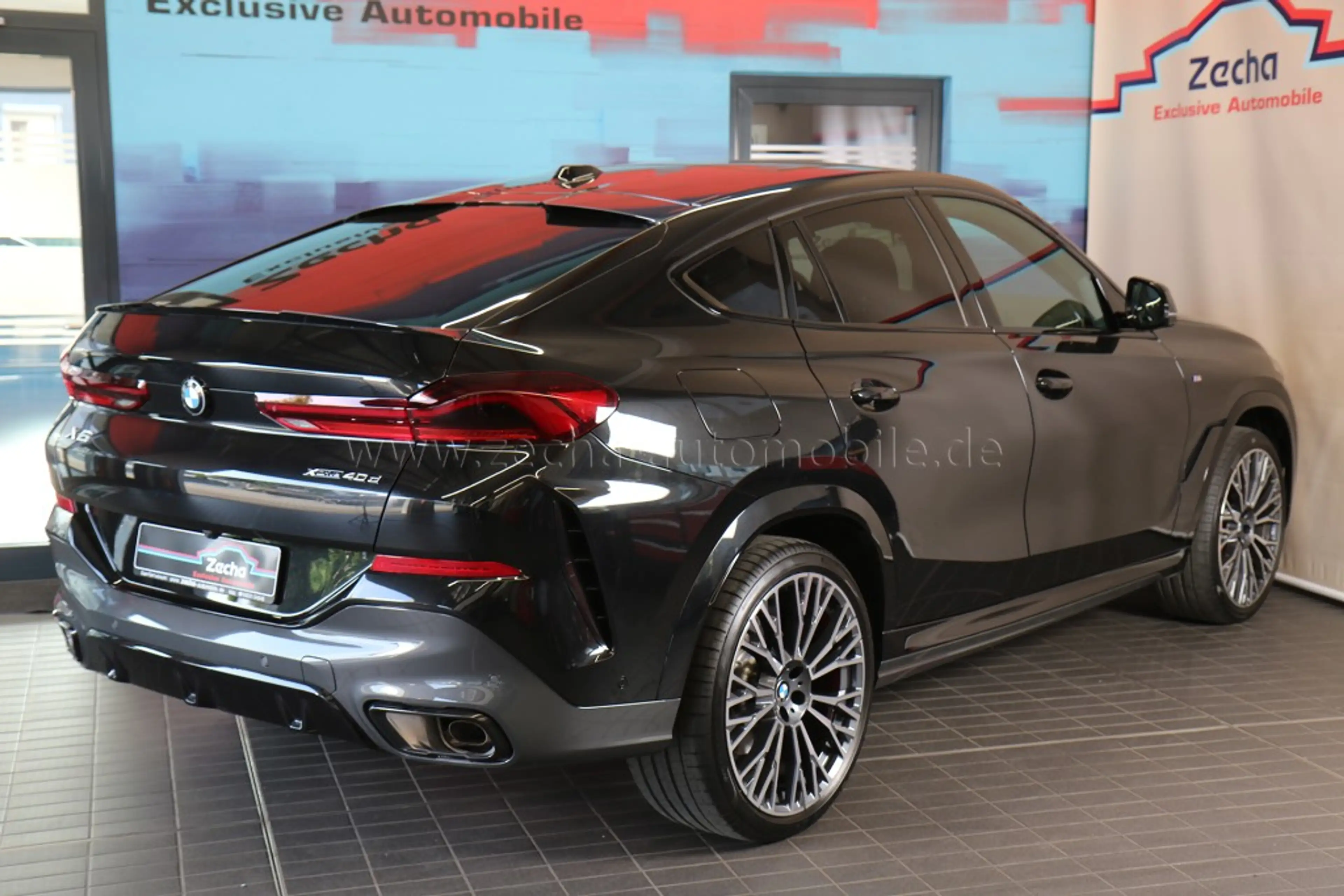 BMW X6 xDr.40d M-SportPRO.AHK.Panod.DrivProf.360° — photo 32