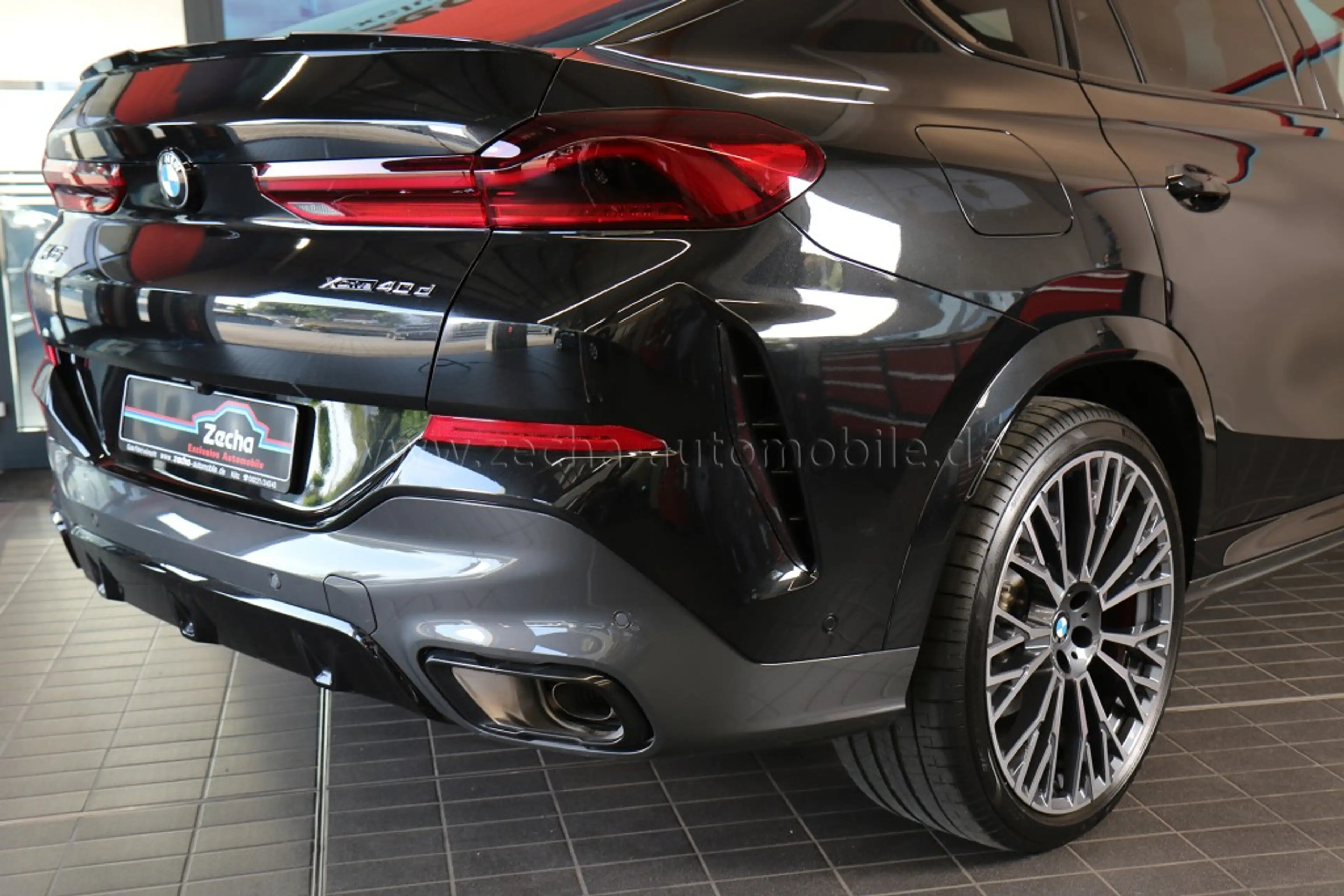 BMW X6 xDr.40d M-SportPRO.AHK.Panod.DrivProf.360° — photo 33