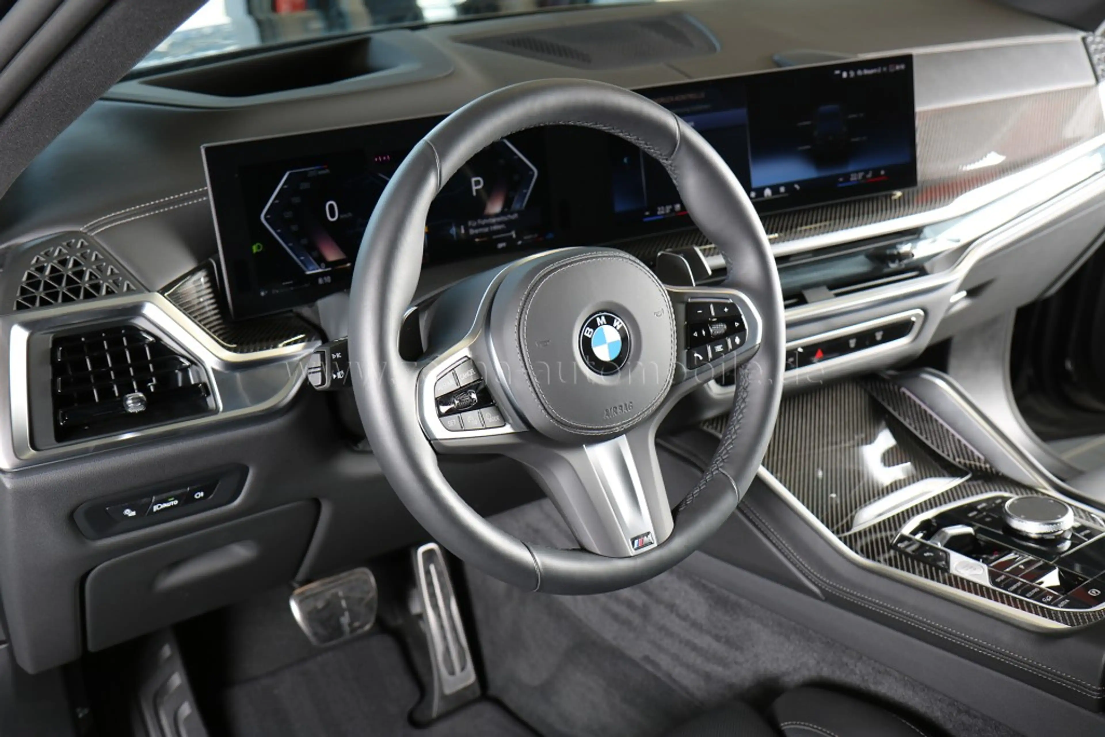 BMW X6 xDr.40d M-SportPRO.AHK.Panod.DrivProf.360° — photo 6