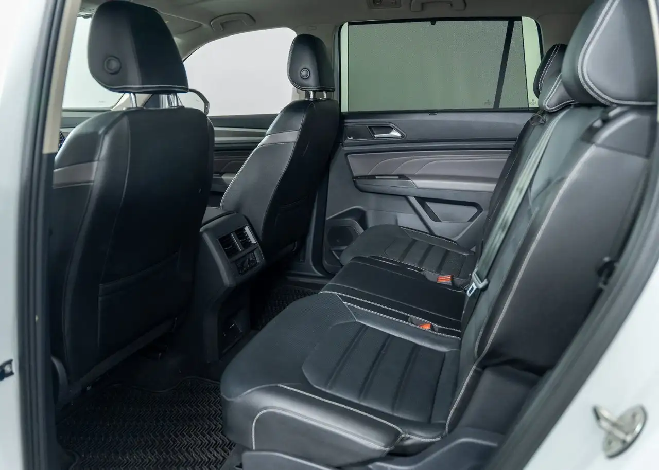 Volkswagen Atlas снимка Volkswagen Atlas