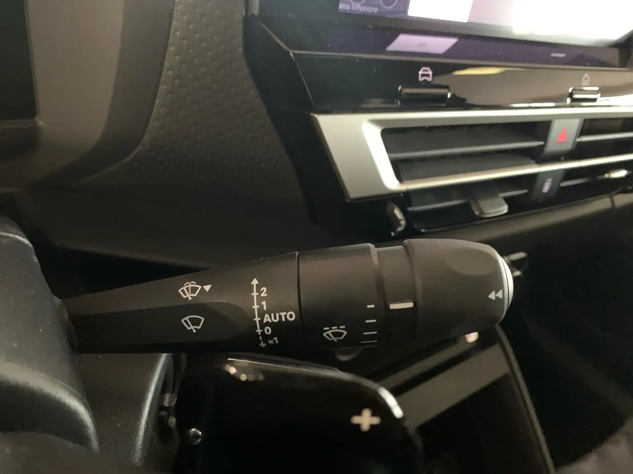 Citroen C4 1.2 puretech Plus s&s 130cv eat8 22