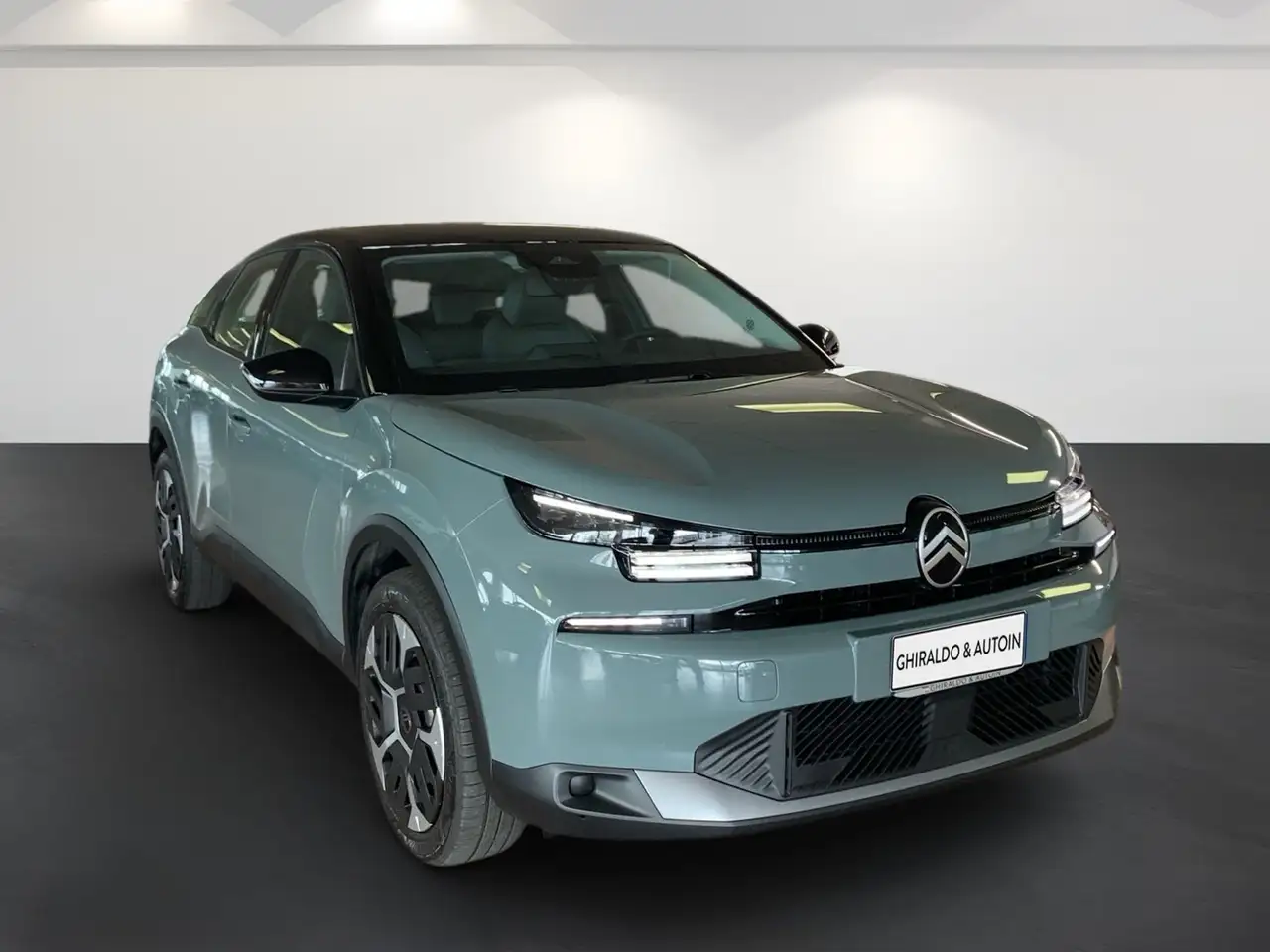Citroen C4 1.2 puretech Plus s&s 130cv eat8 18