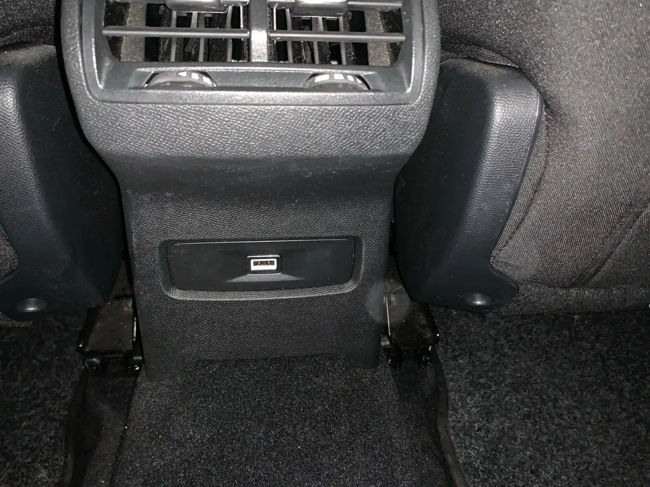 Citroen C4 1.2 puretech Plus s&s 130cv eat8 24
