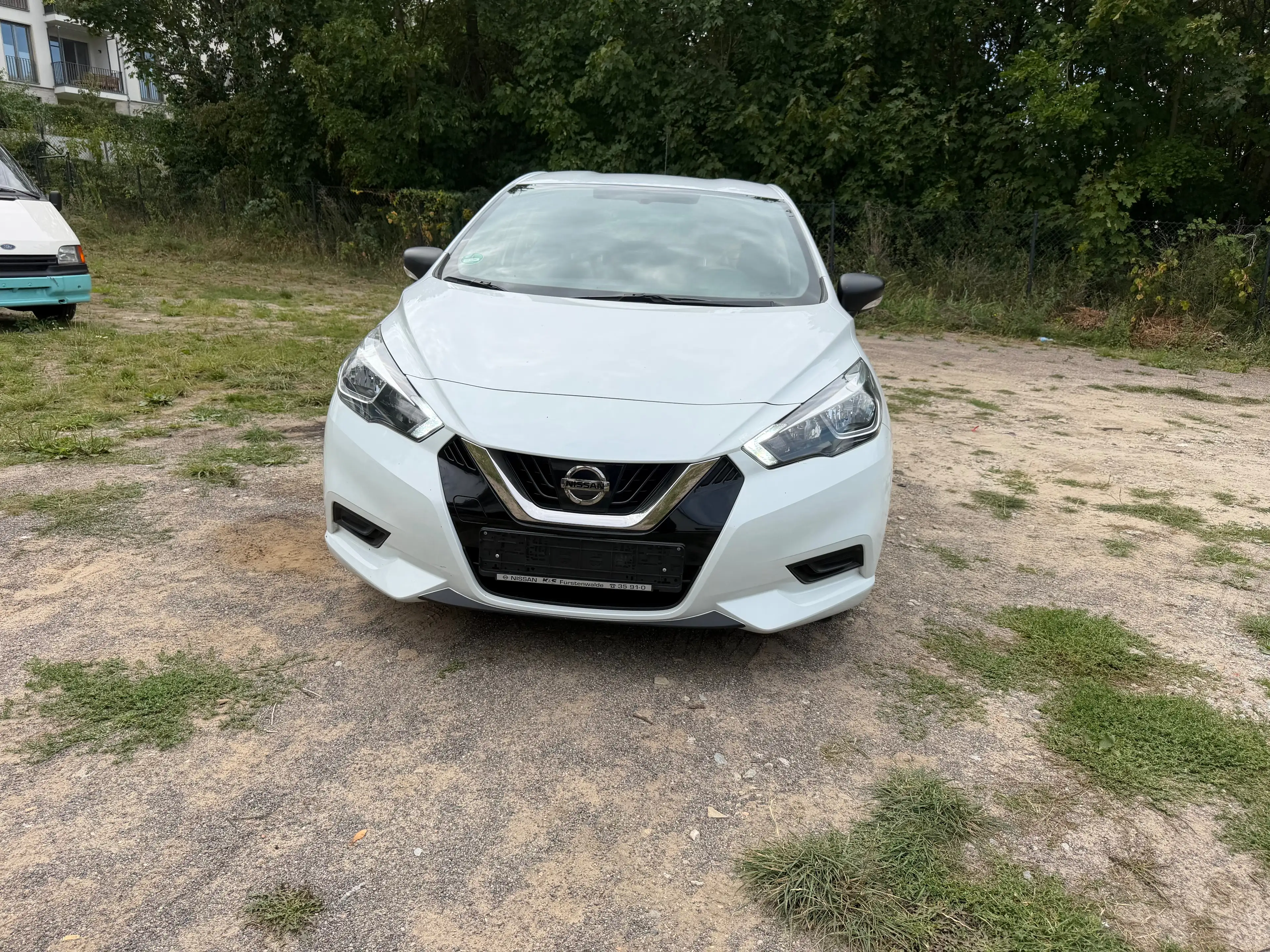 Nissan Micra Visia Plus — photo 14