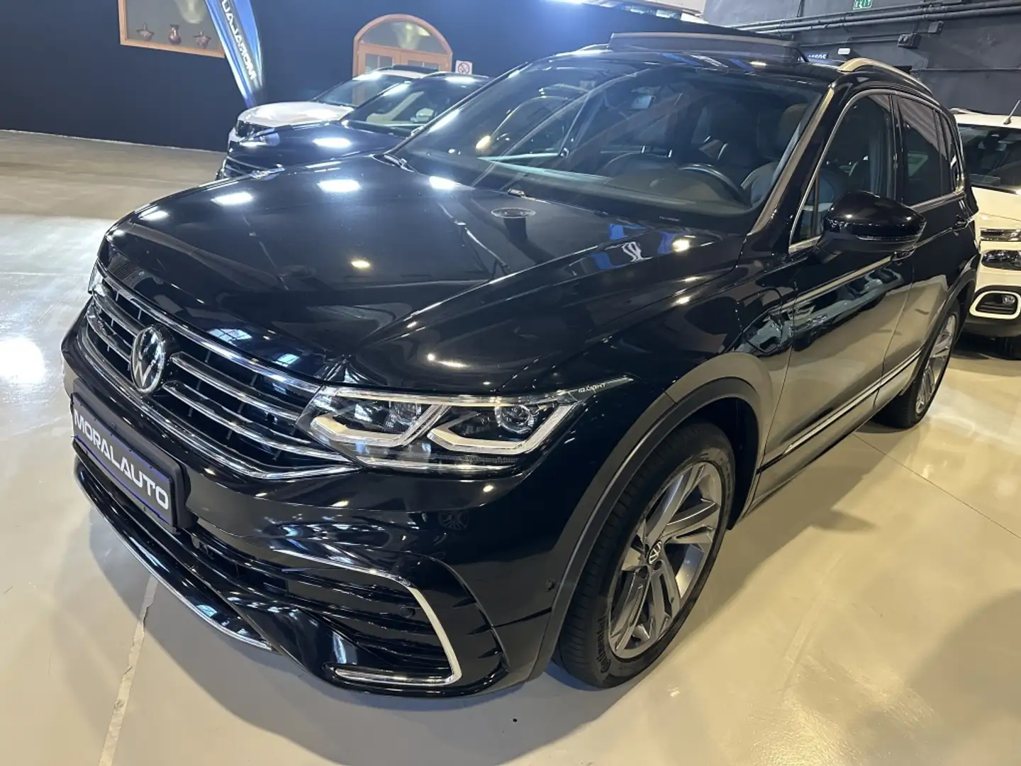 Volkswagen Tiguan 1.4 eHibrid R-Line 180kW Negro - 1
