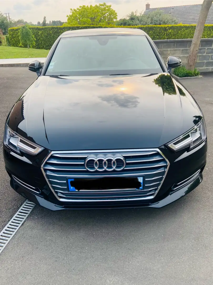 Audi A4 2.0 TDi ultra Sport S tronic - 1