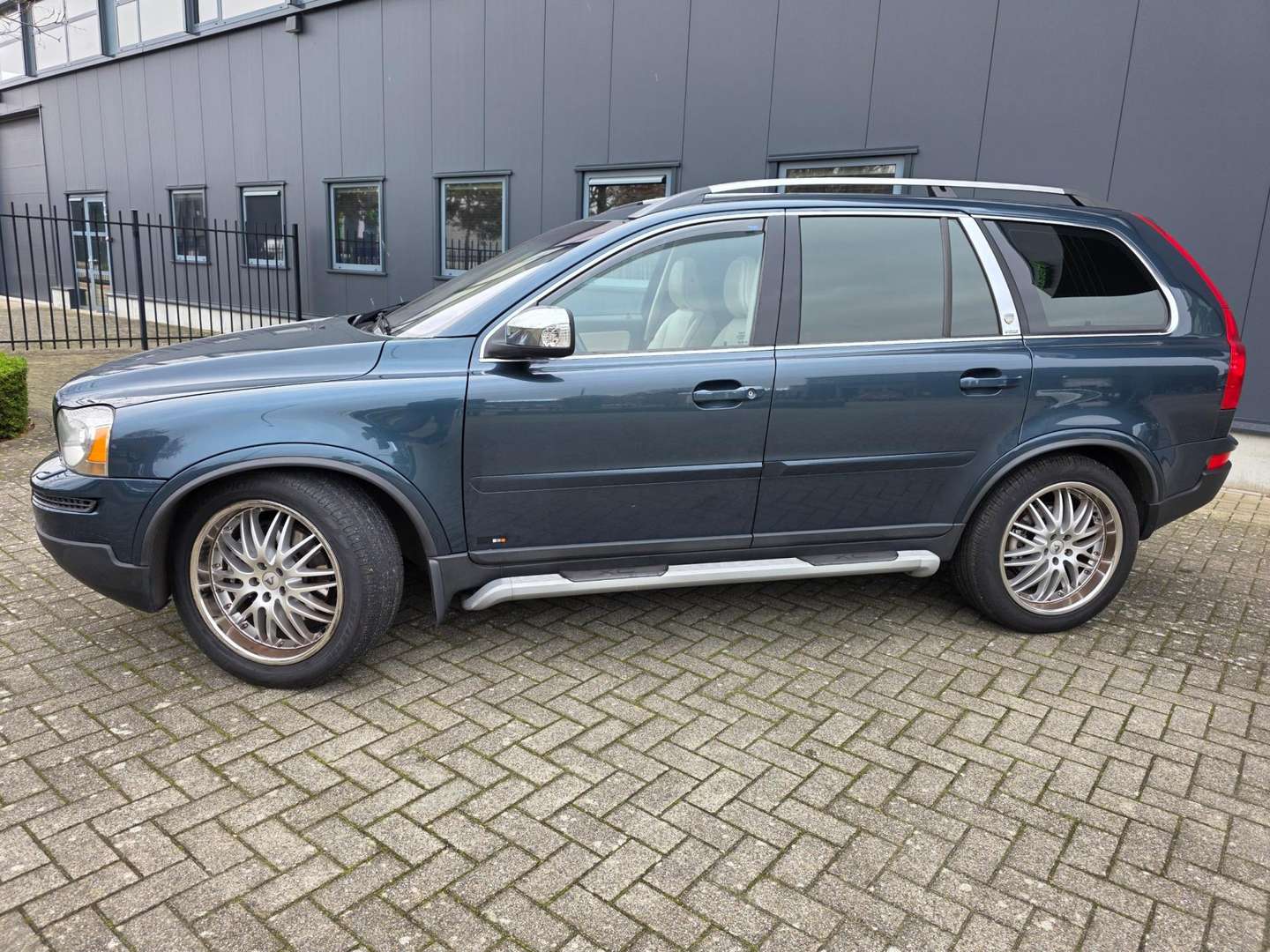 Volvo XC90 afbeelding 3