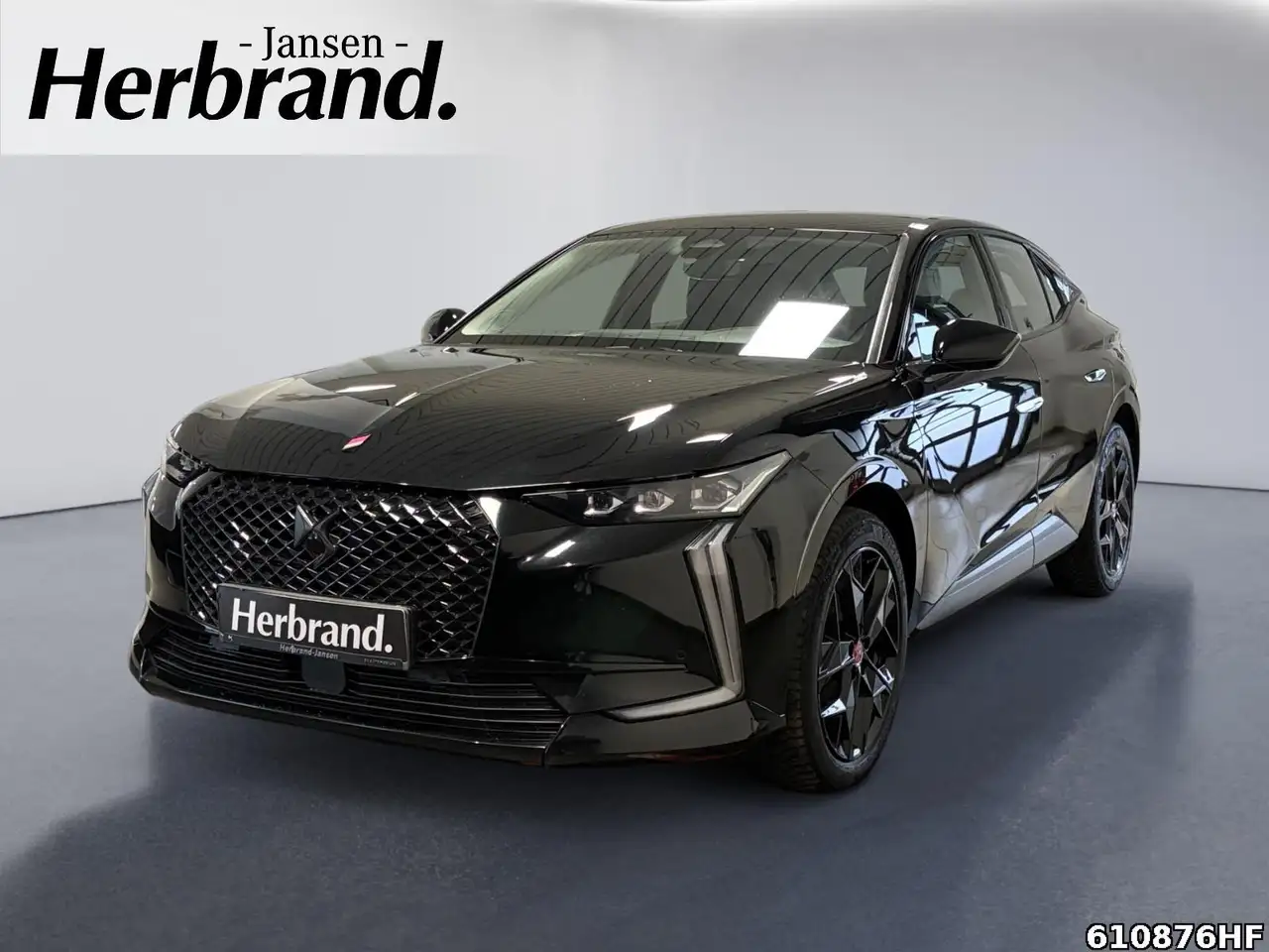 DS Automobiles DS 4
