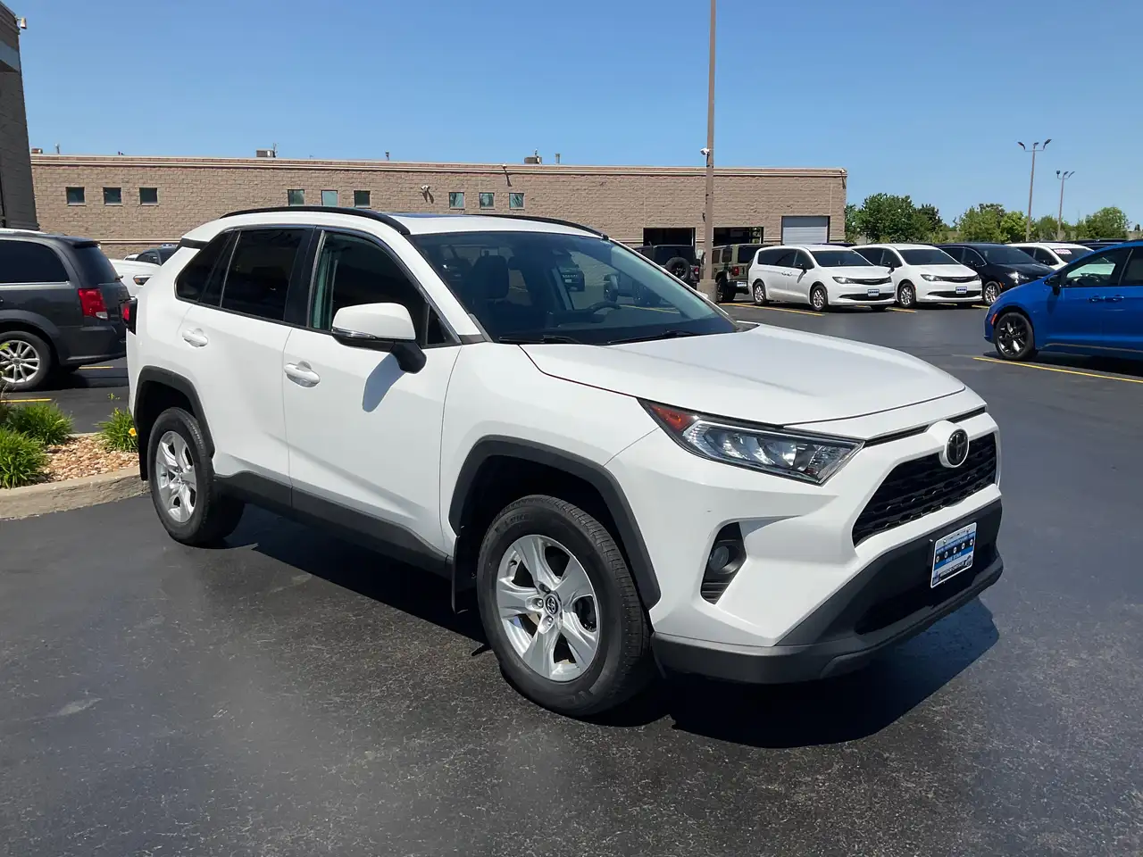 Toyota RAV 4 снимка Toyota RAV 4