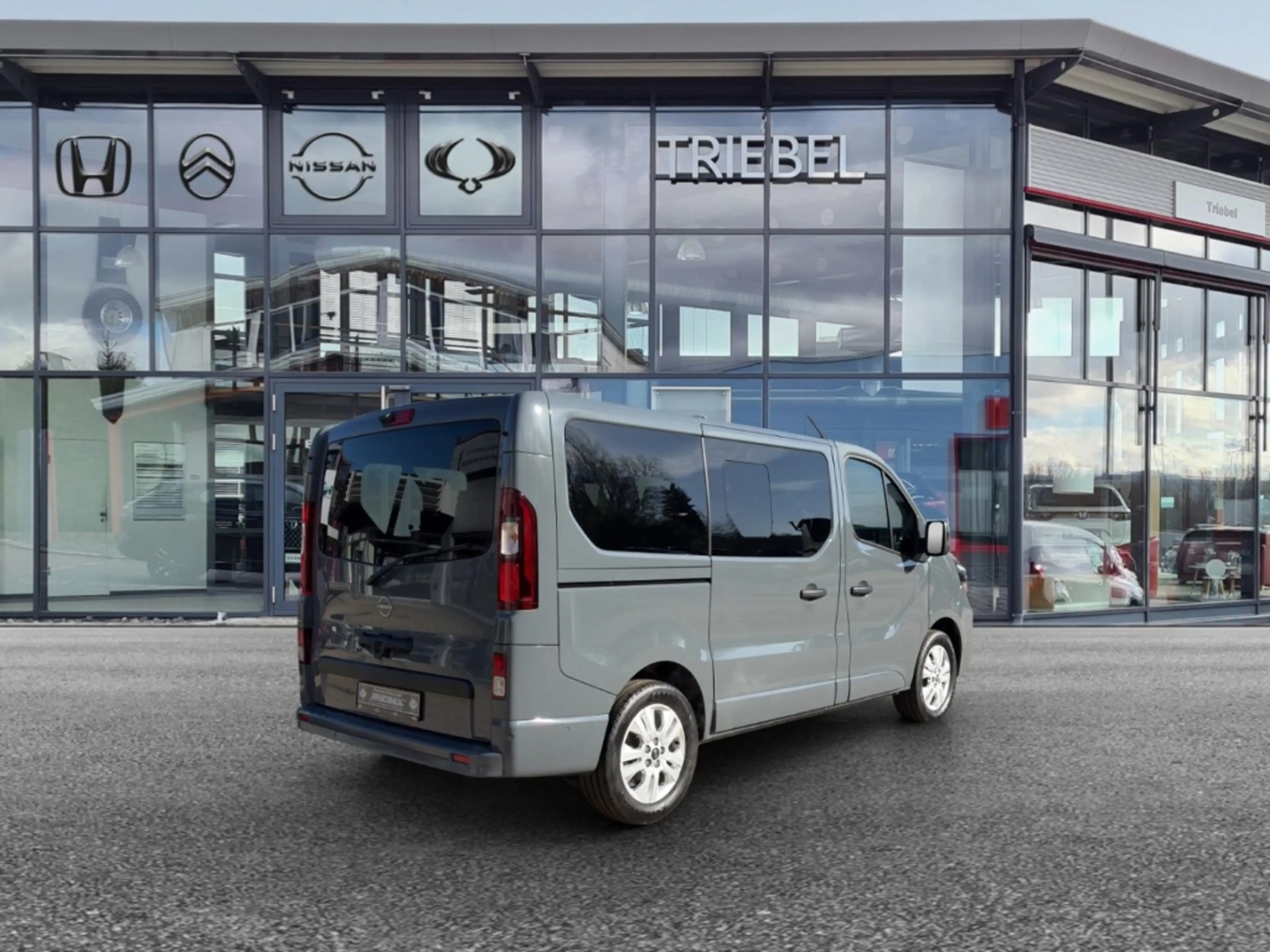 Nissan Primastar Tekna dCi170 °LED°Navi°RFK°SHZ° — photo 5