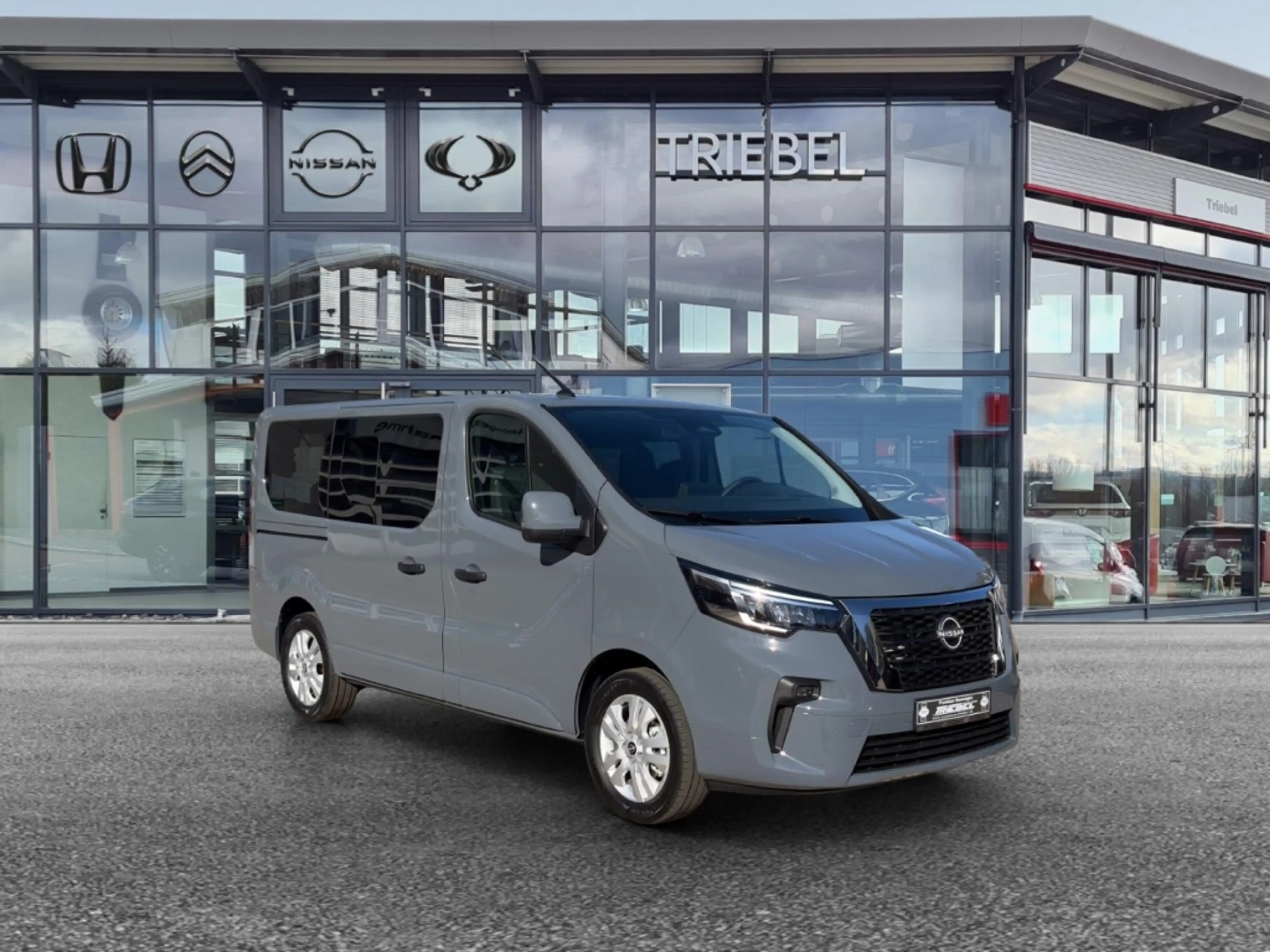 Nissan Primastar Tekna dCi170 °LED°Navi°RFK°SHZ° — photo 2