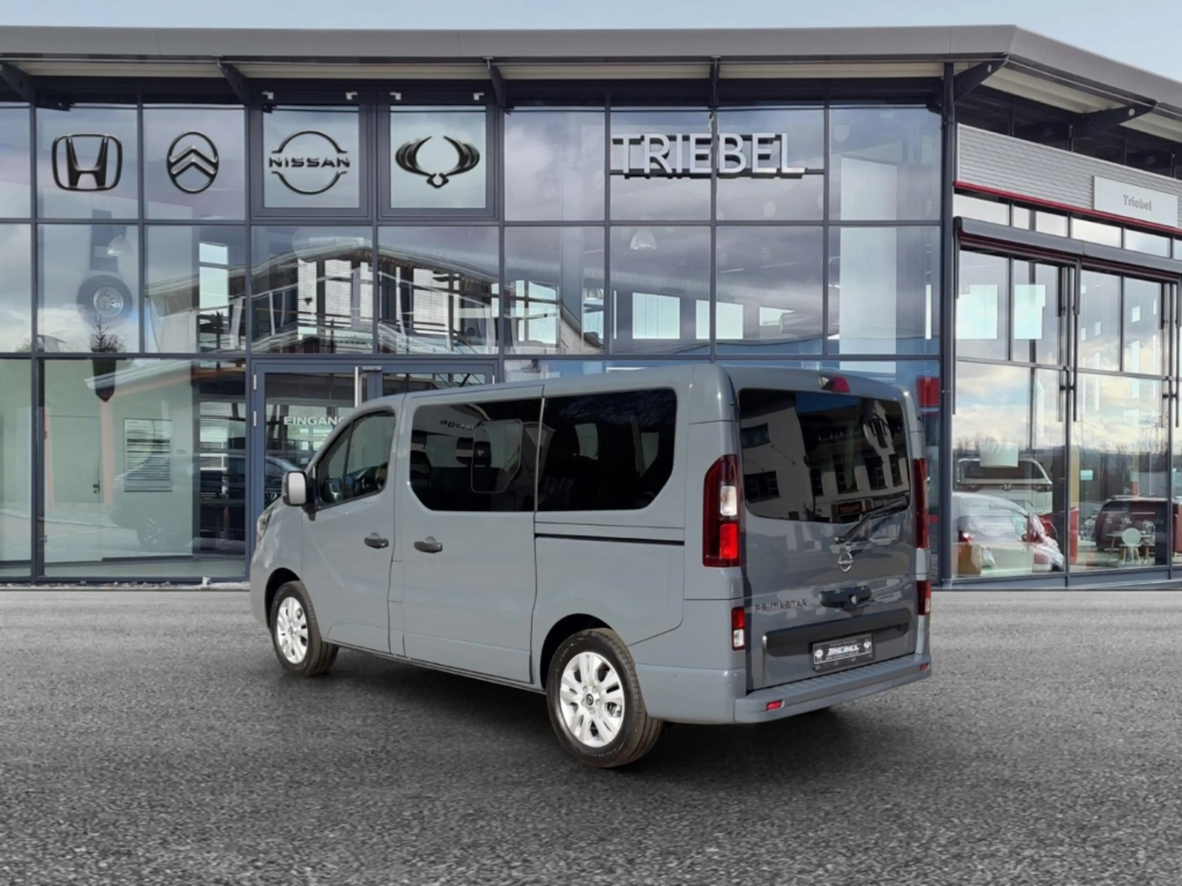 Nissan Primastar Tekna dCi170 °LED°Navi°RFK°SHZ° — photo 4
