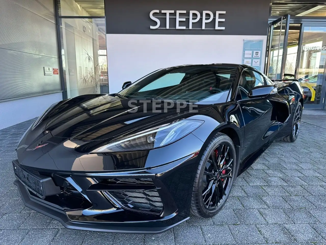 Corvette C8