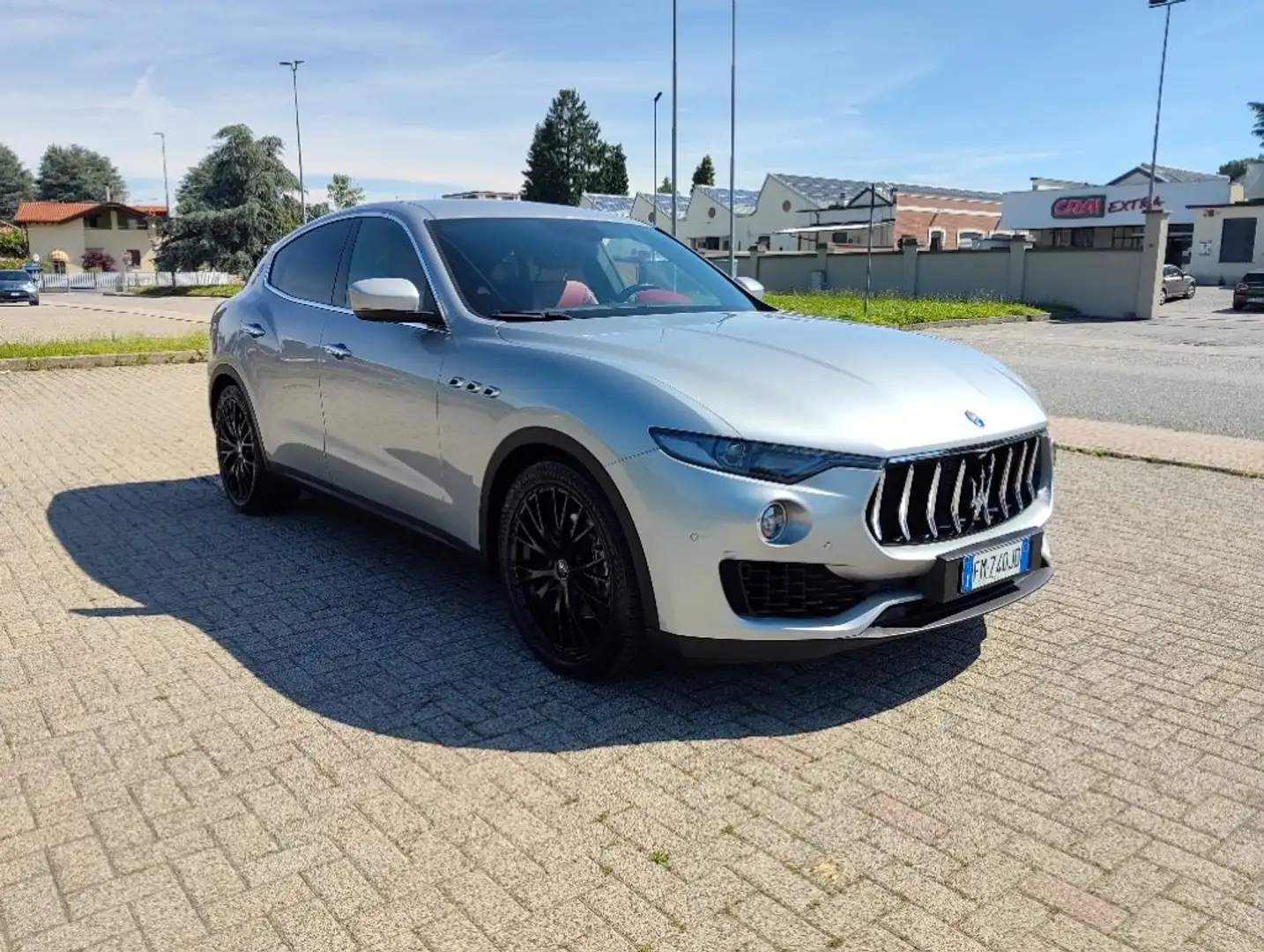 Maserati Levante V6 Diesel AWD Gransport Plateado - 1
