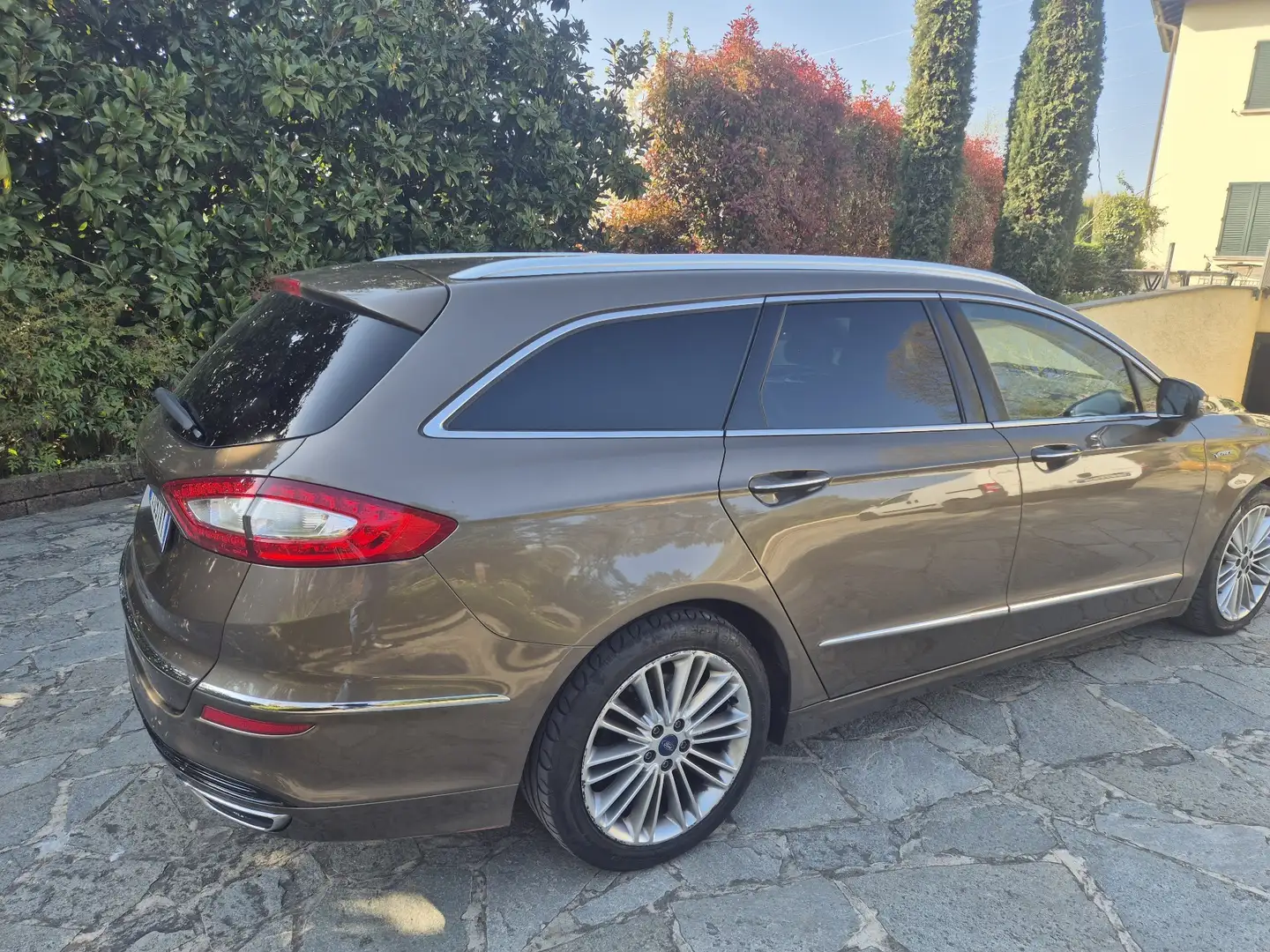 Ford Mondeo SW 2.0 tdci Vignale awd s&s 180cv powershift - 2