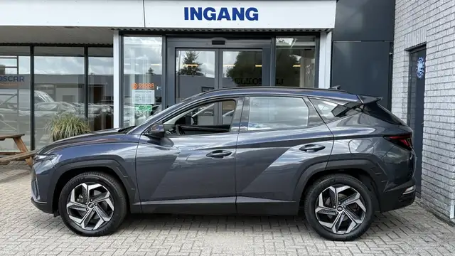 Hyundai Tucson view 2