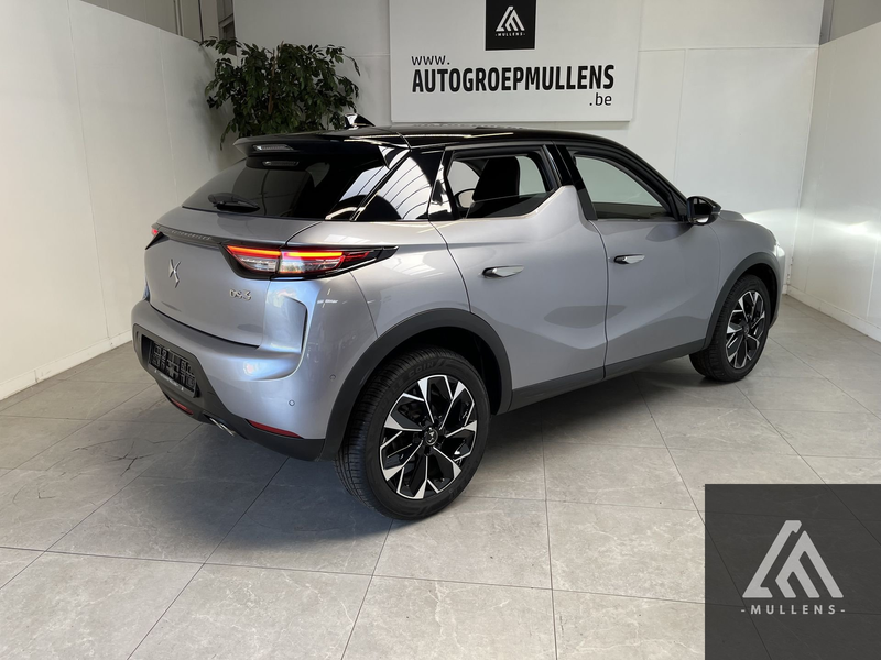 DS Automobiles DS 3 Hybrid 145 Automatic Etoile — photo 7