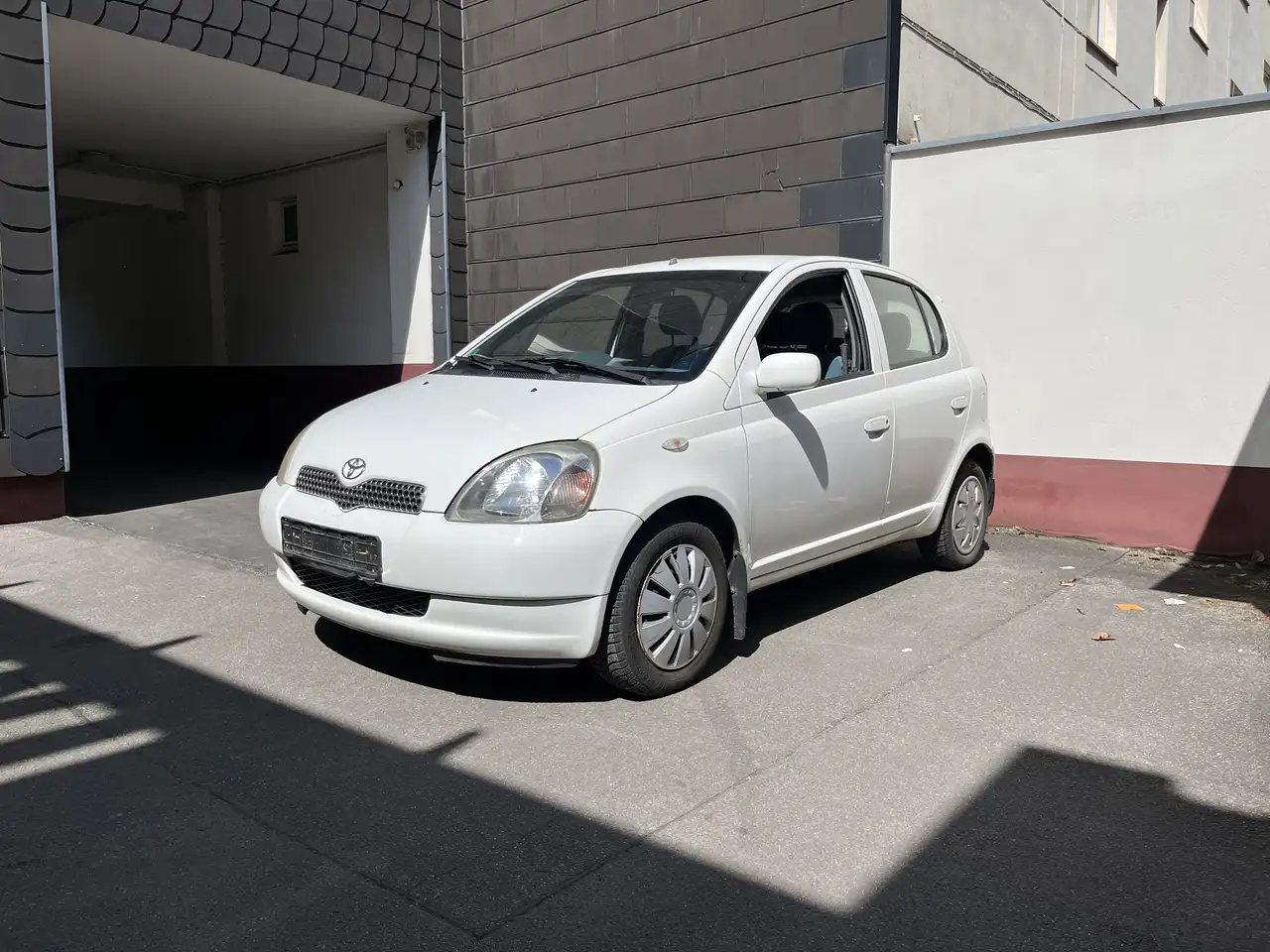 Toyota Yaris 1.3 linea sol, foto 1