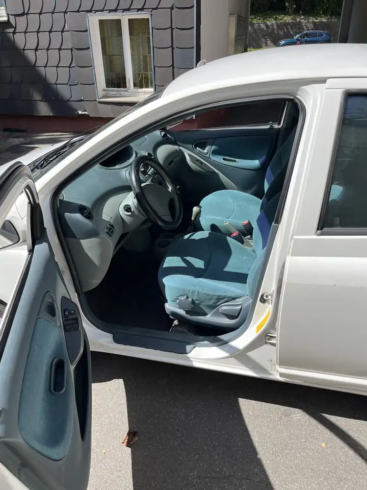 Toyota Yaris 1.3 linea sol, foto 7