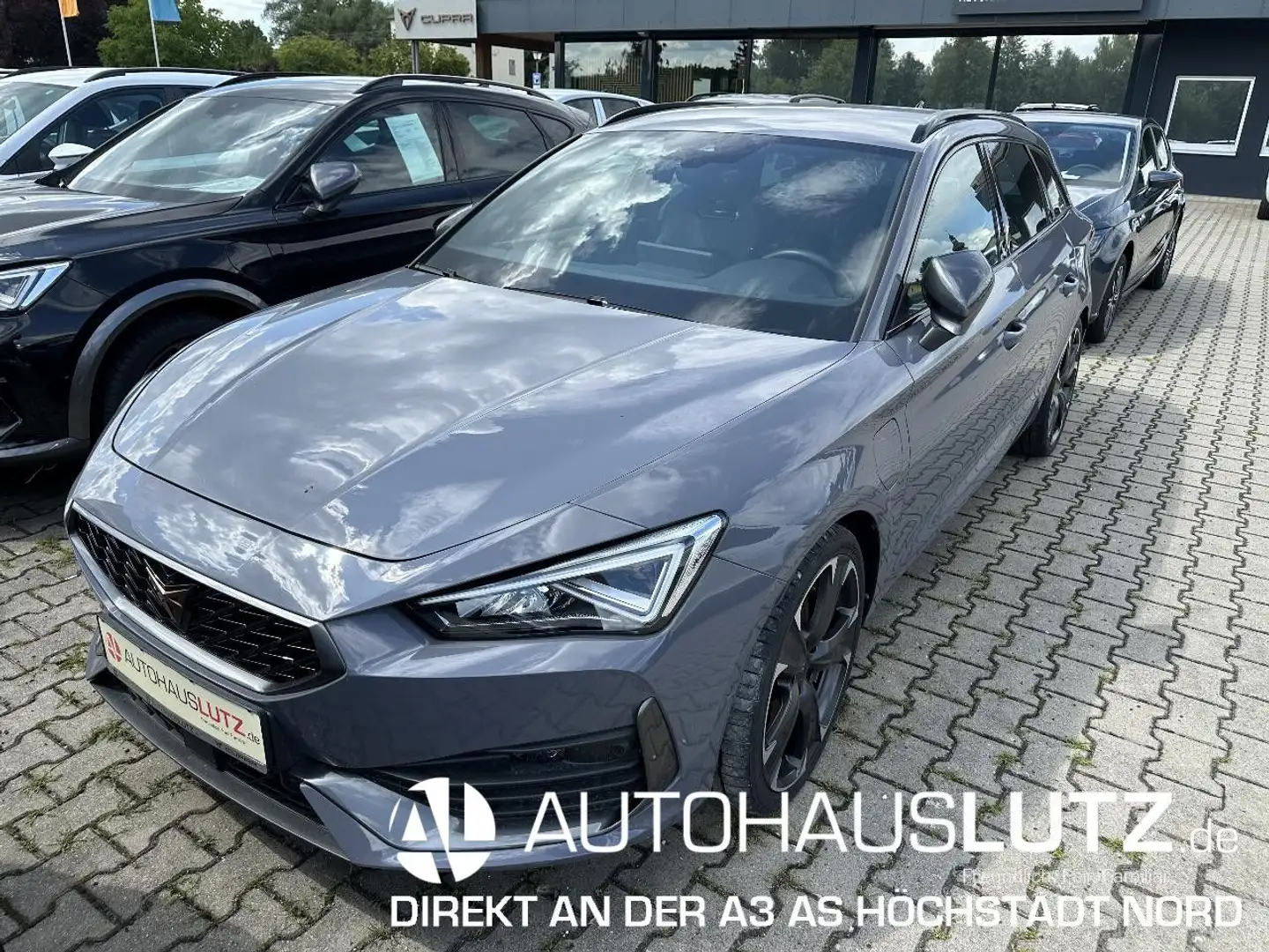 CUPRA Leon CUPRA Leon Sportstourer VZ 1.4 e-HYBRID 1  [...] Grey - 1