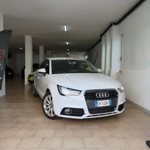 Audi A1 Sportback 1.6 tdi S Line Edition plus 90cv s-tronic