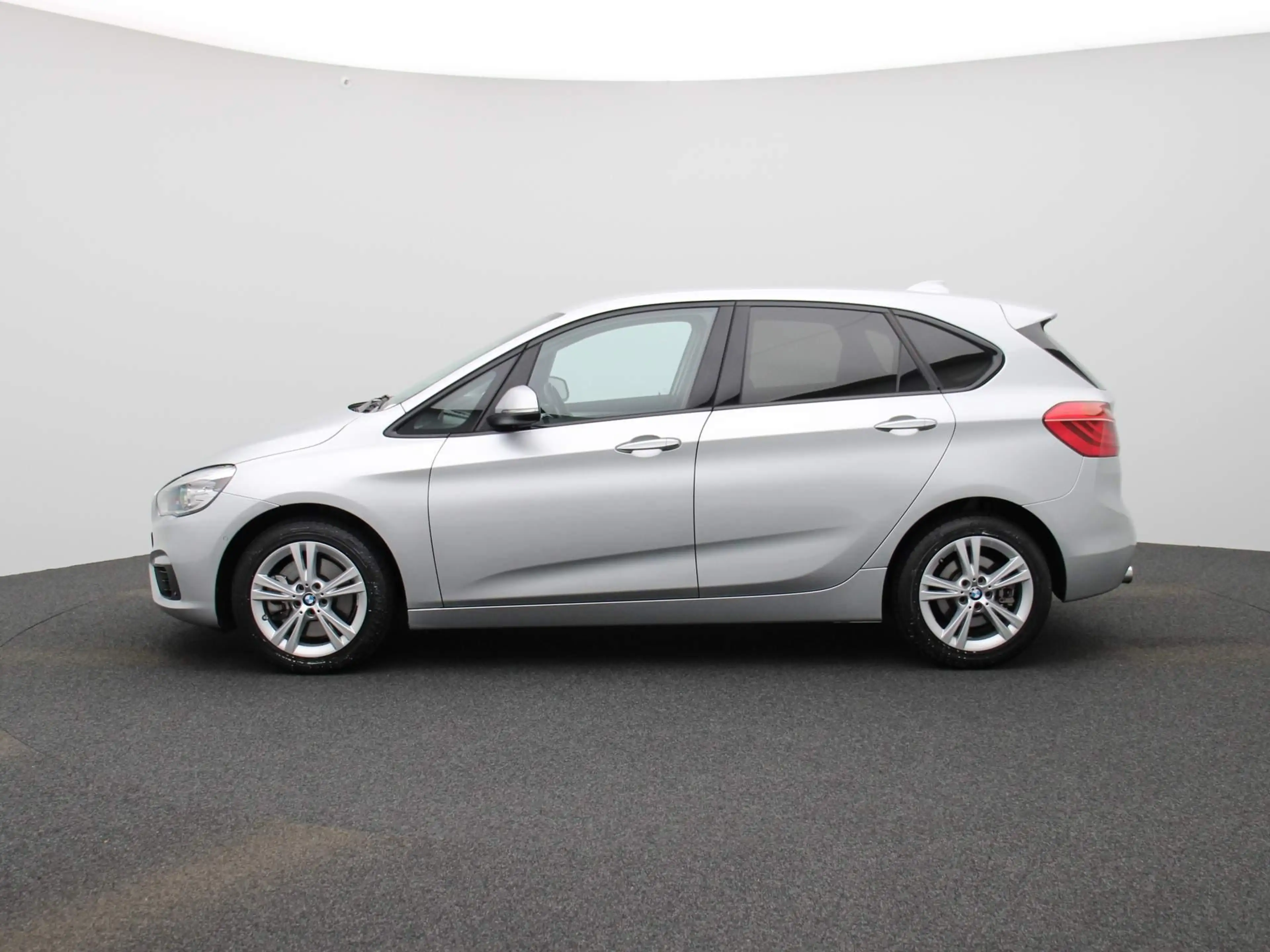 BMW 225 2-serie Active Tourer 225i xDrive | ELEKTRISCHE BE — photo 4