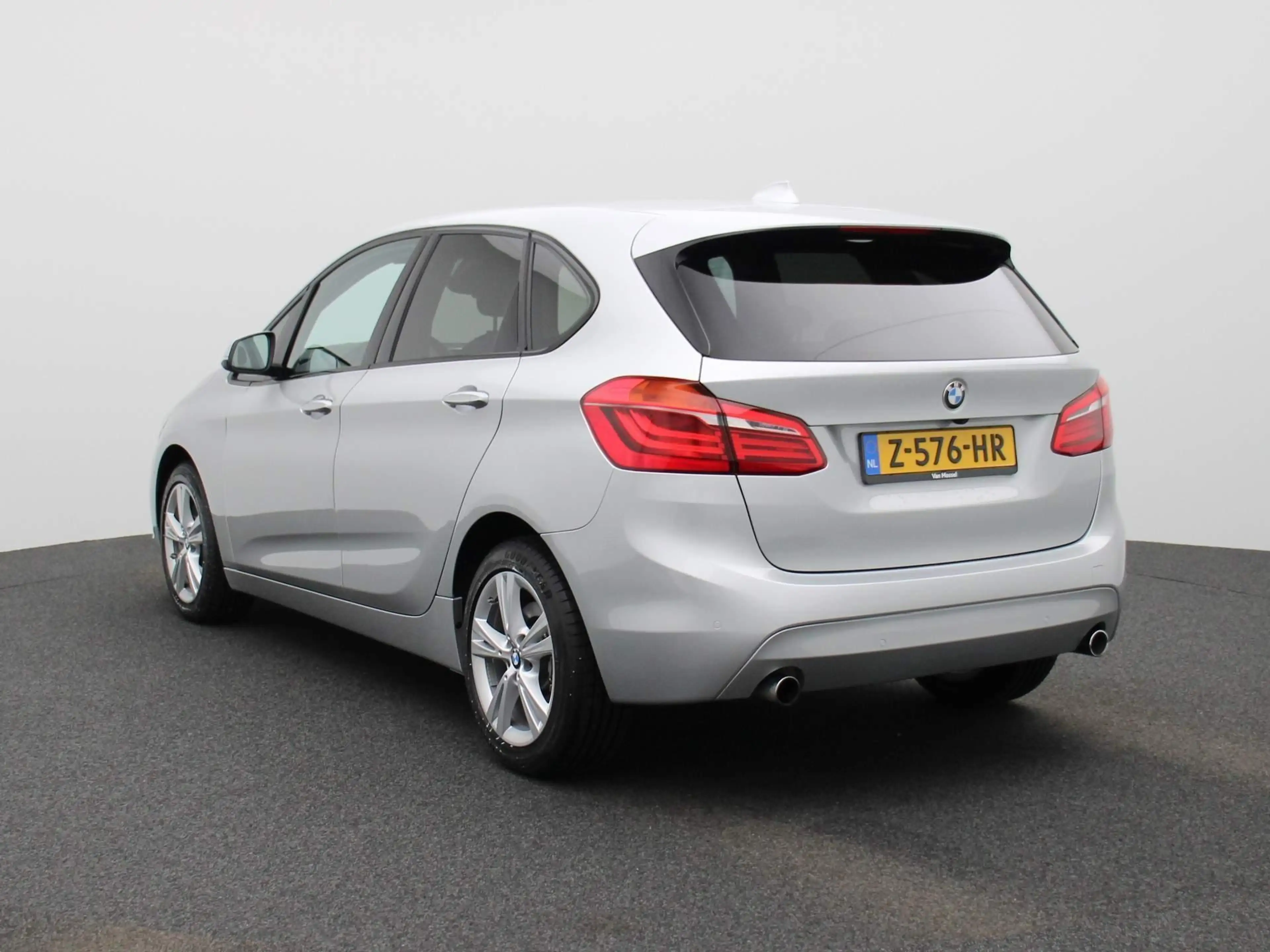 BMW 225 2-serie Active Tourer 225i xDrive | ELEKTRISCHE BE — photo 2