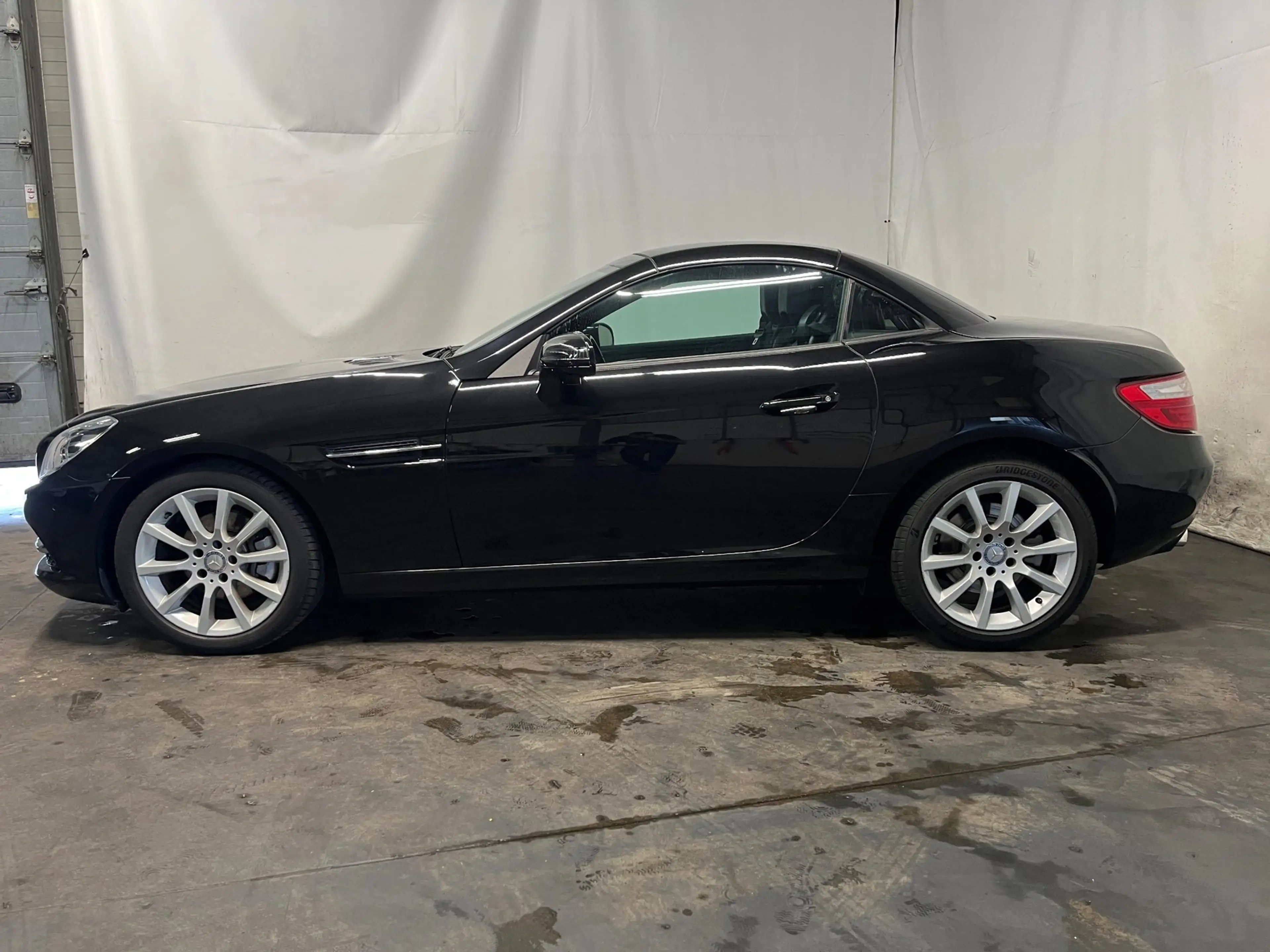 Mercedes-Benz SLK 200 CarbonLOOK Edition Schadeauto! — photo 3
