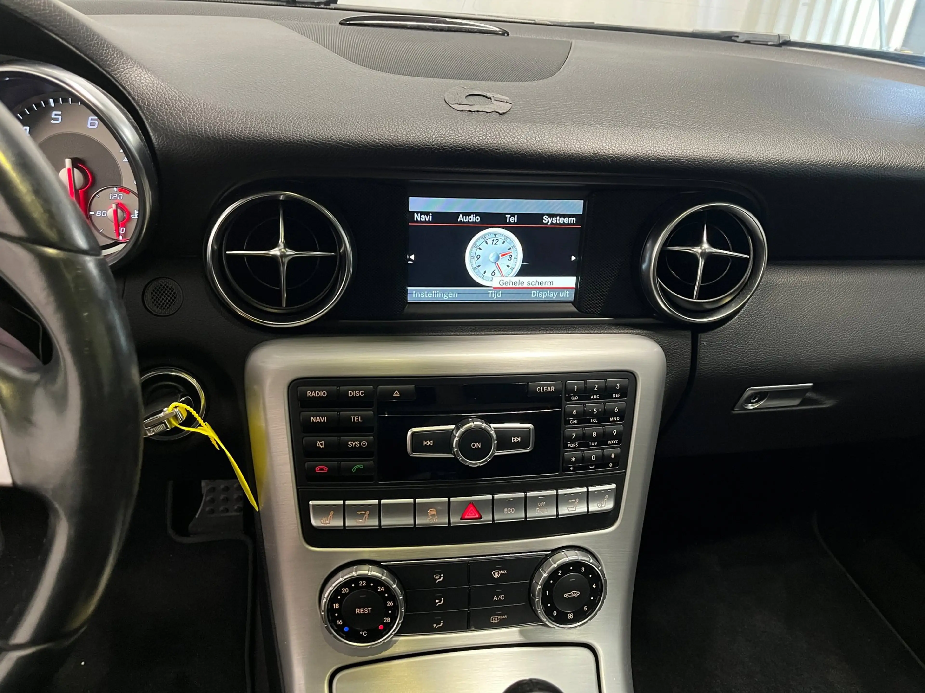 Mercedes-Benz SLK 200 CarbonLOOK Edition Schadeauto! — photo 12
