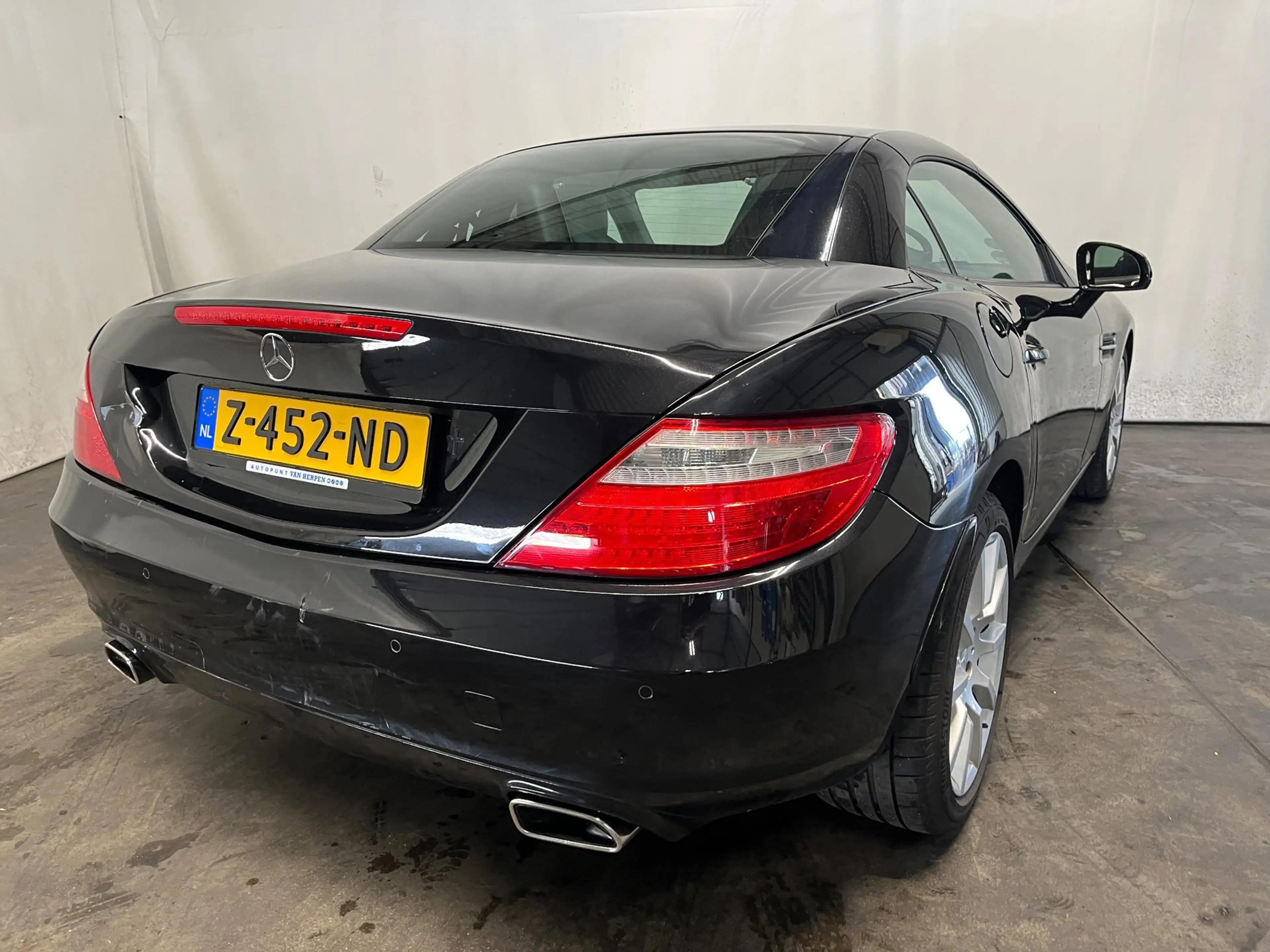 Mercedes-Benz SLK 200 CarbonLOOK Edition Schadeauto! — photo 5