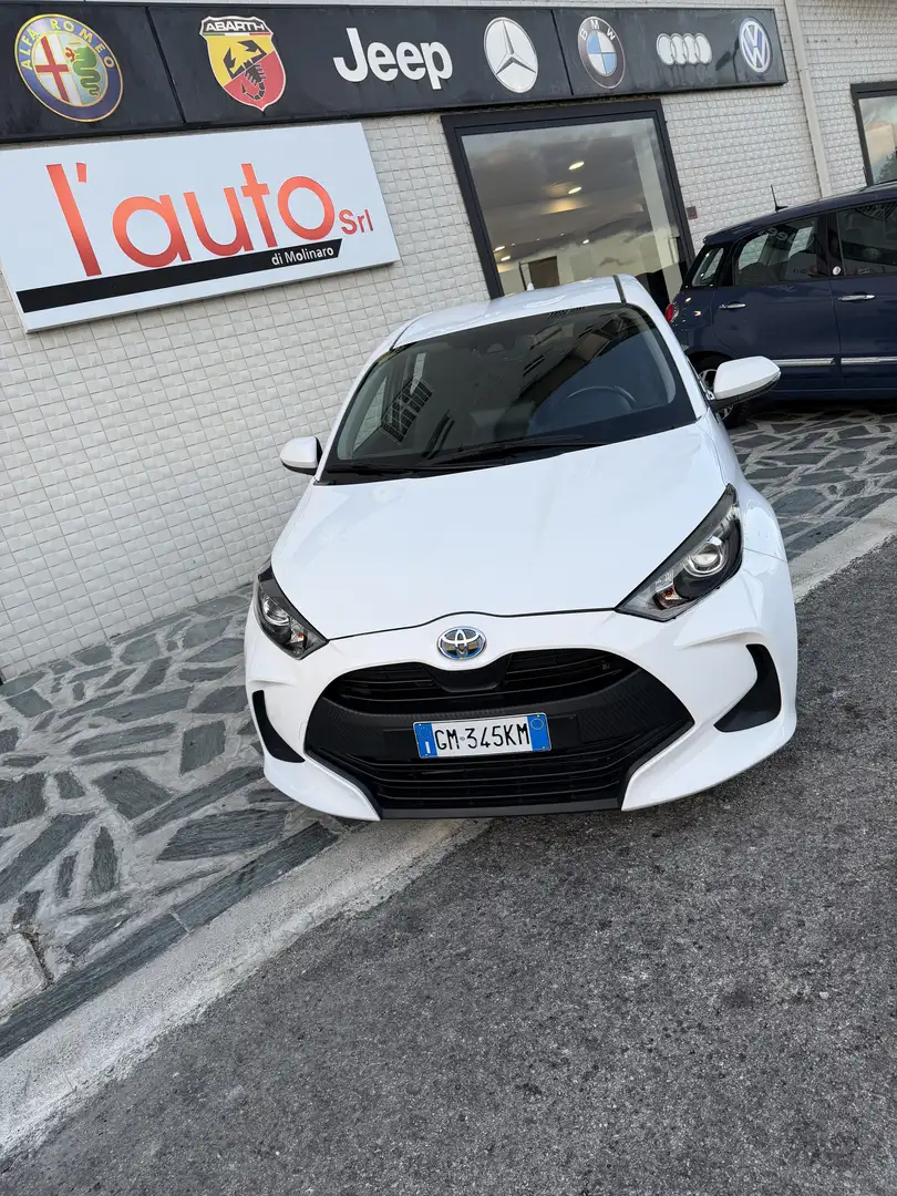 Toyota Yaris Yaris IV 1.5h aut. Blanc - 2