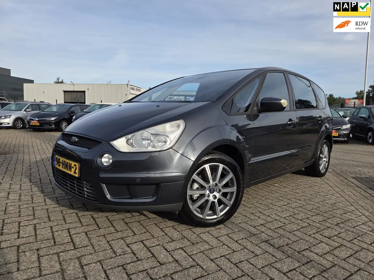 Ford S-Max