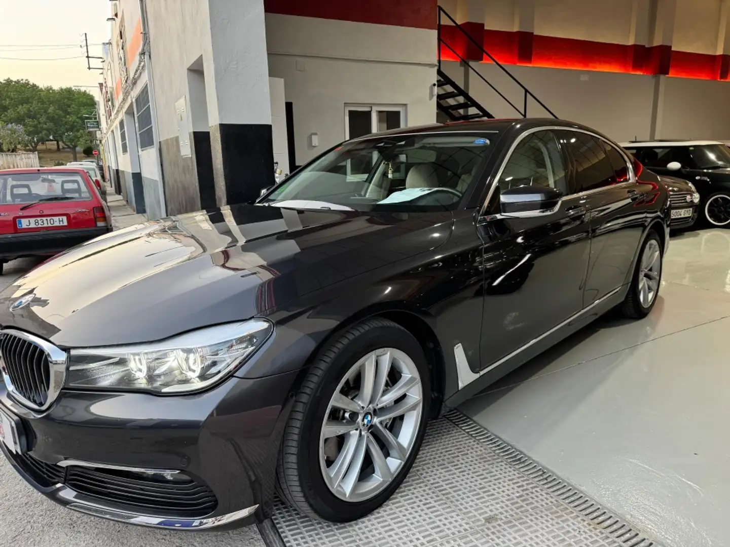 BMW 730 730dA - 2