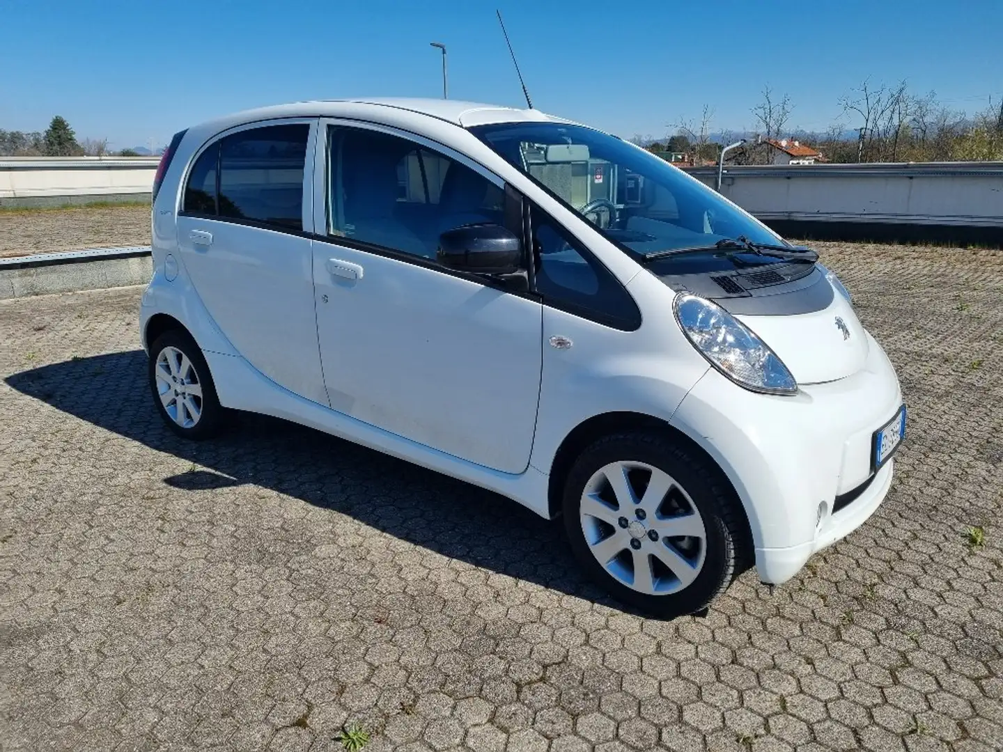 Peugeot iOn iOn Active 49kW Blanc - 2